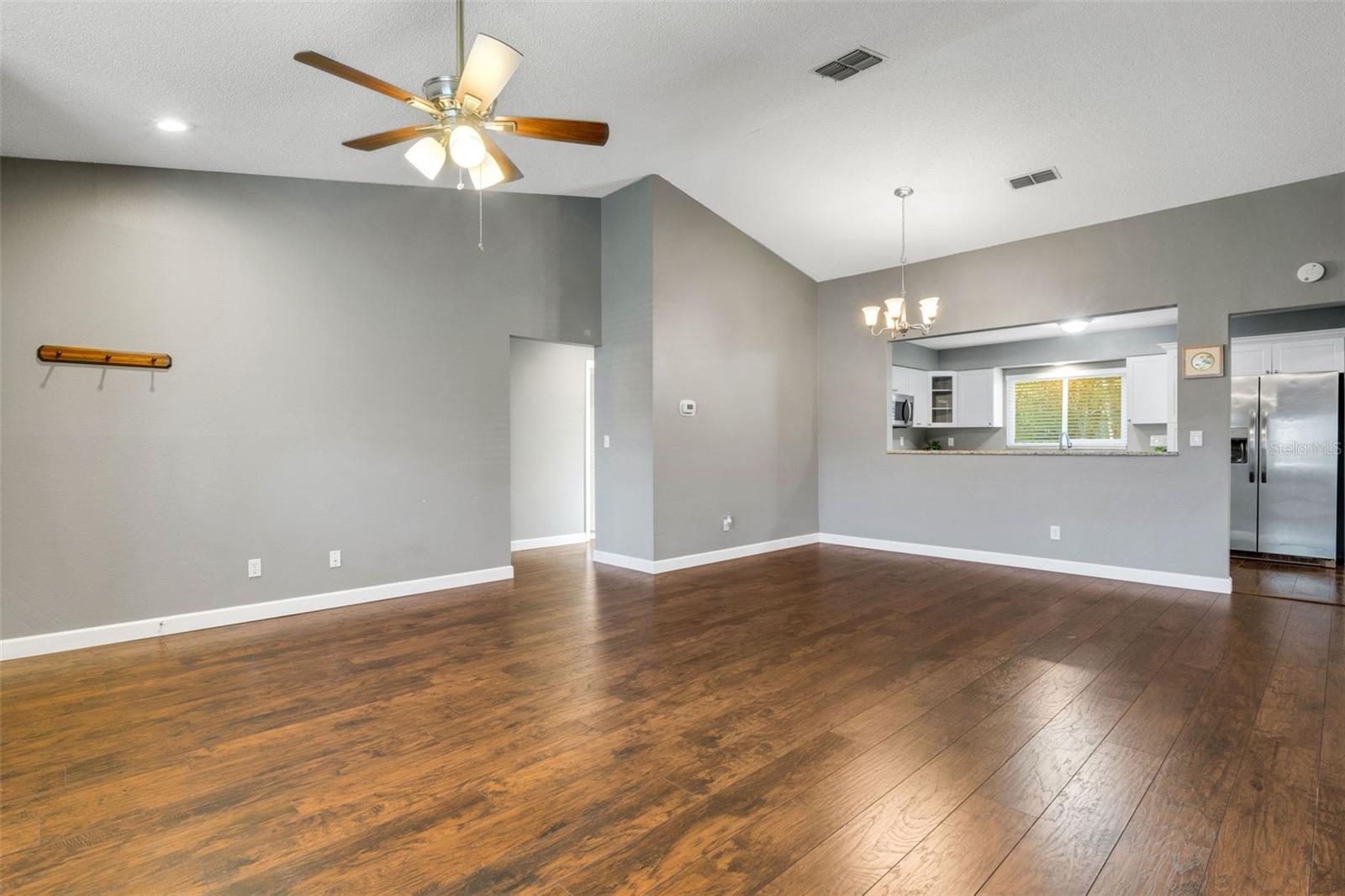 Image 6 of 68 For 3400 Rugby Court