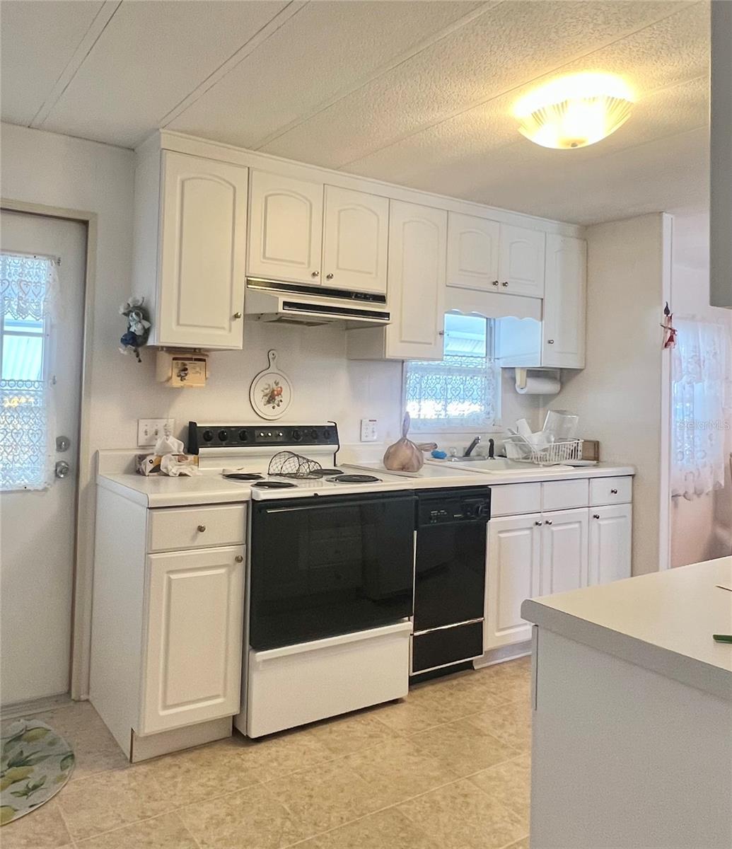 Image 10 of 60 For 1100 Belcher Road S 197