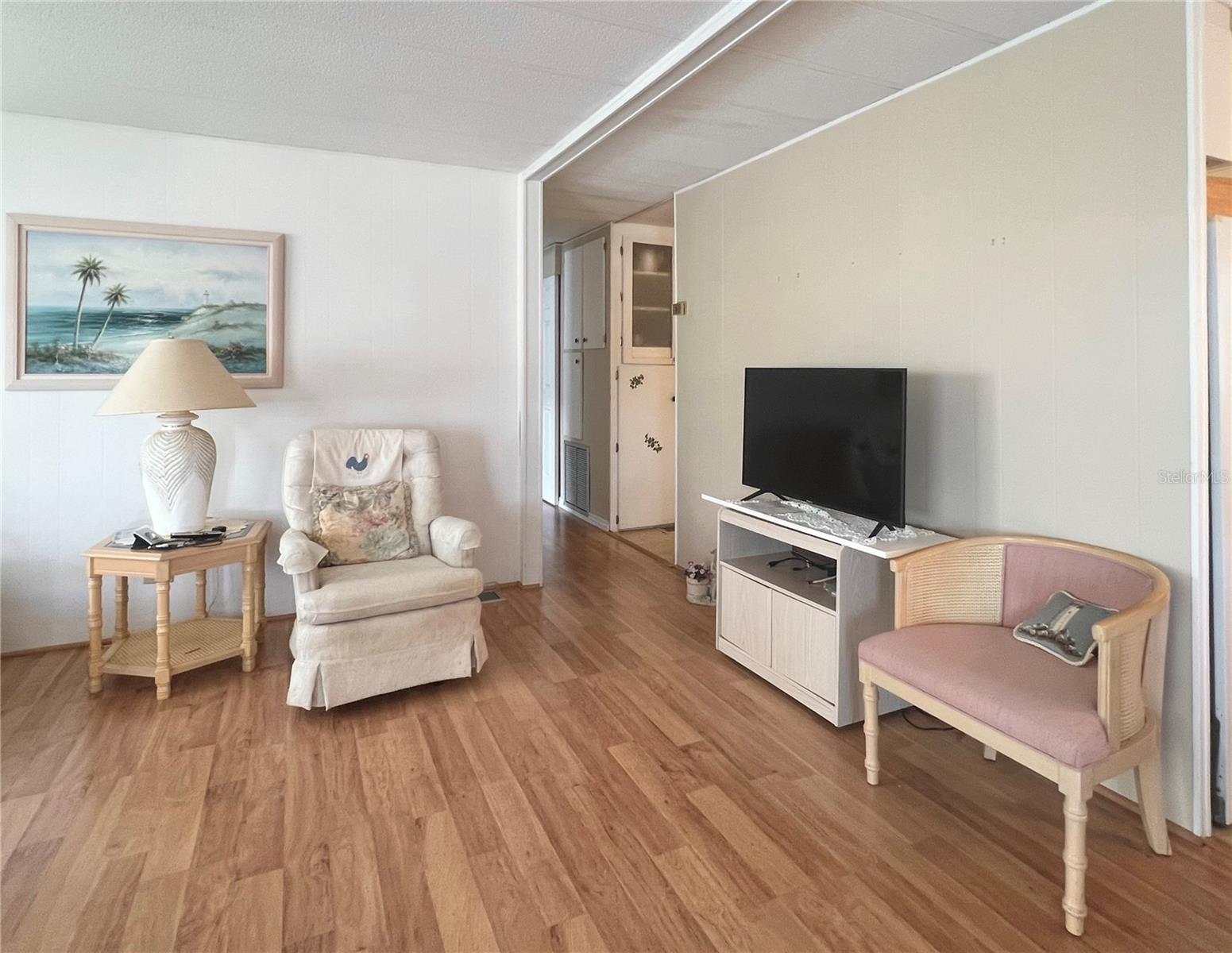 Image 6 of 60 For 1100 Belcher Road S 197