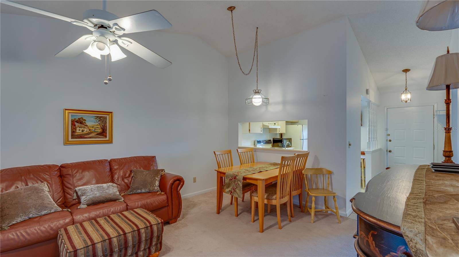 Image 8 of 25 For 38334 Cottonwood Place