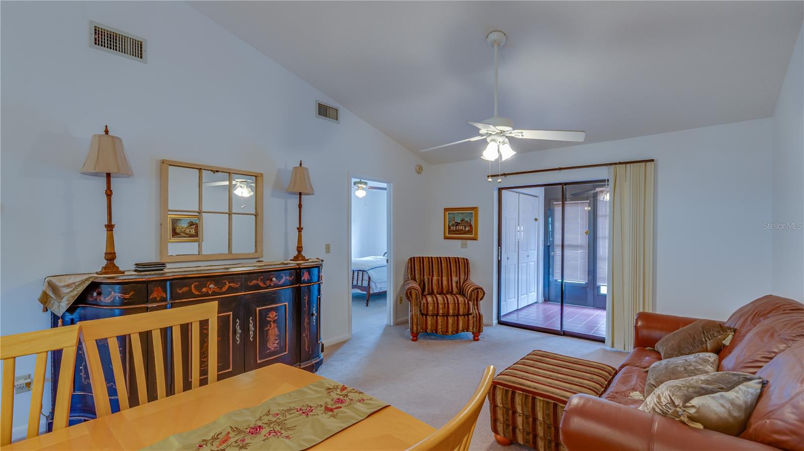 Image 9 of 25 For 38334 Cottonwood Place