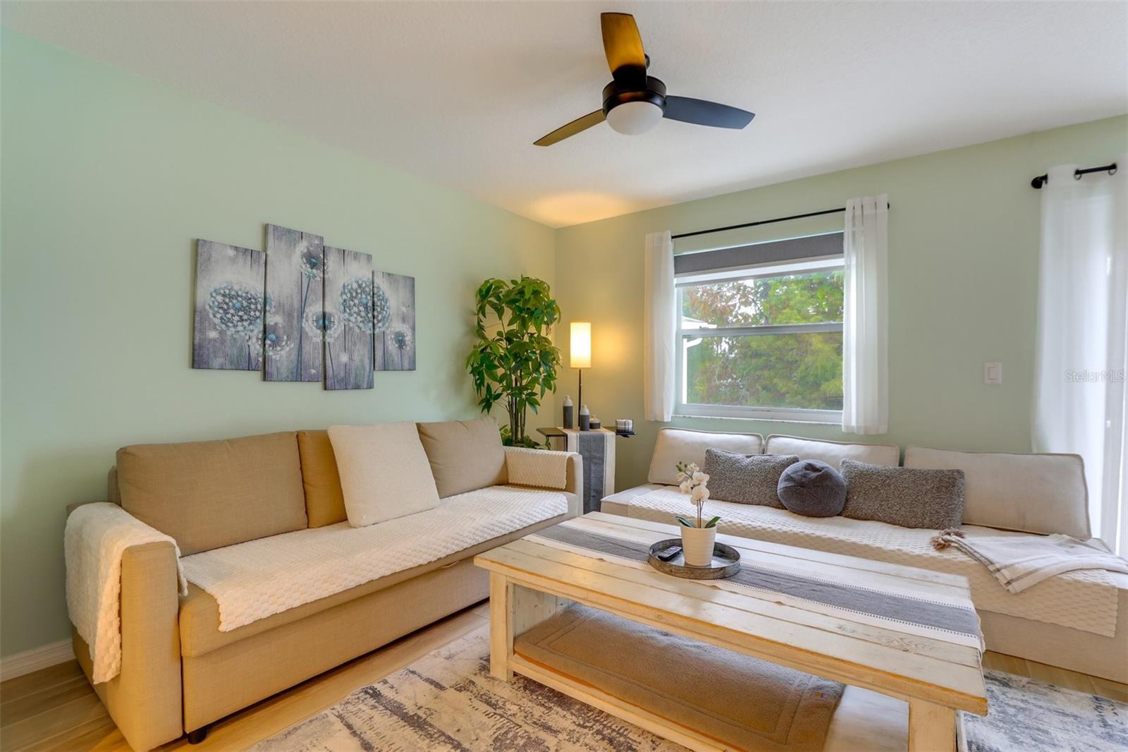 Image 9 of 24 For 2441 6th Avenue Drive E