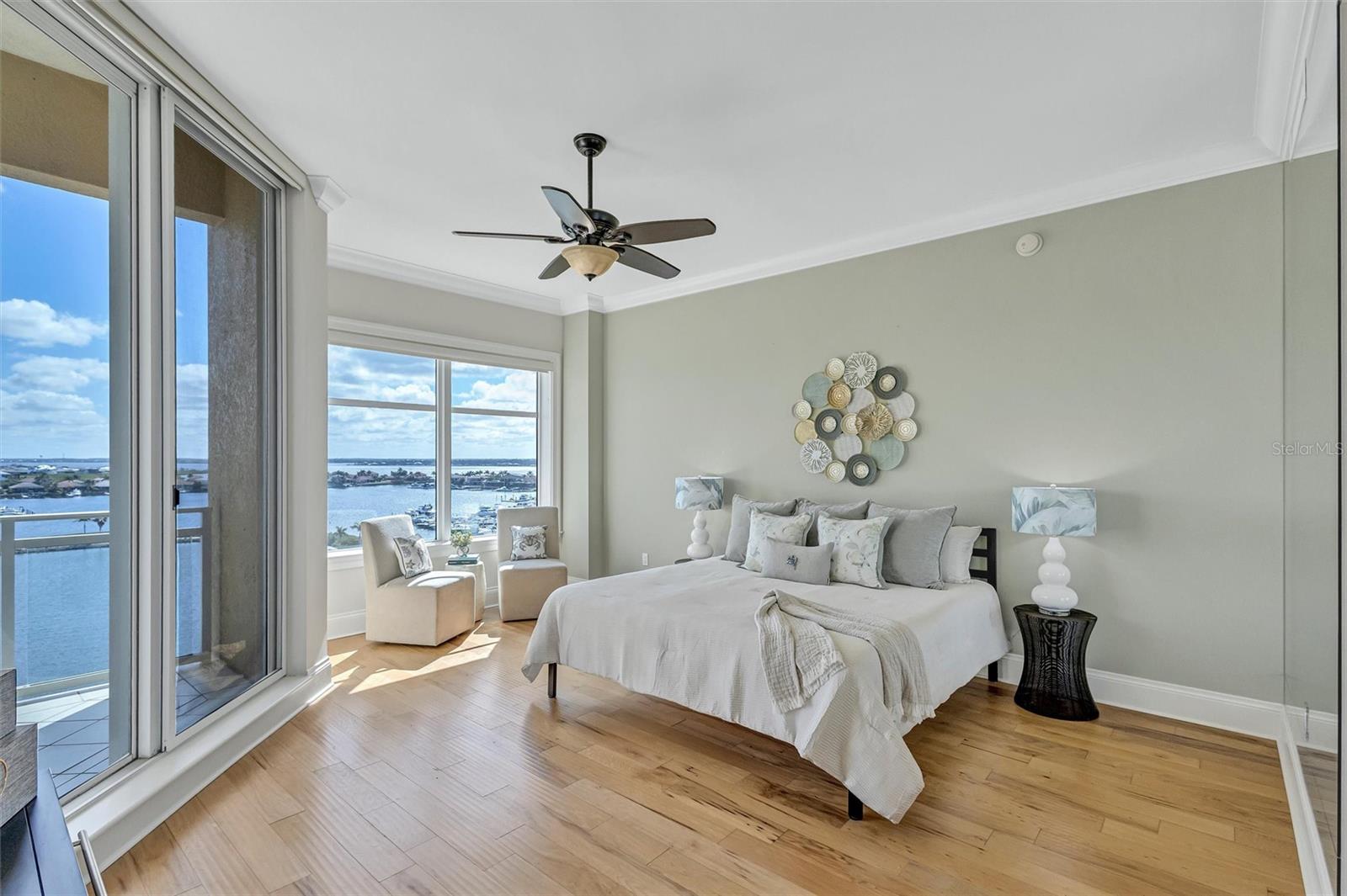 Image 12 of 42 For 140 Riviera Dunes Way 701