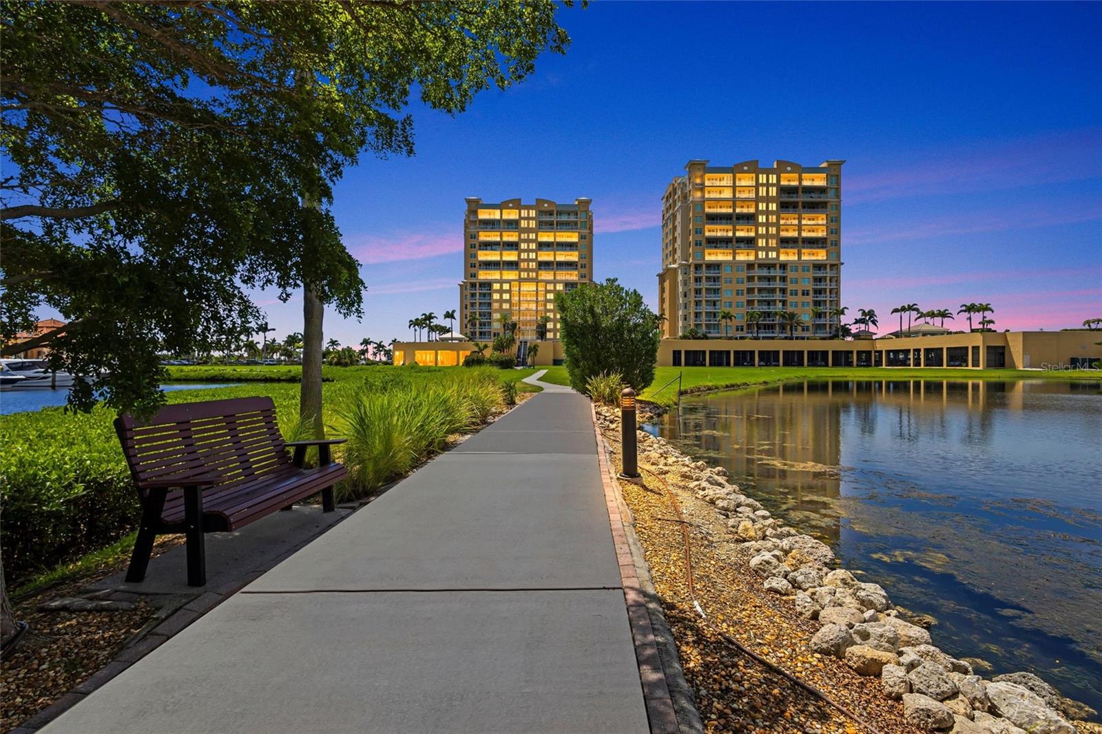 Image 30 of 42 For 140 Riviera Dunes Way 701