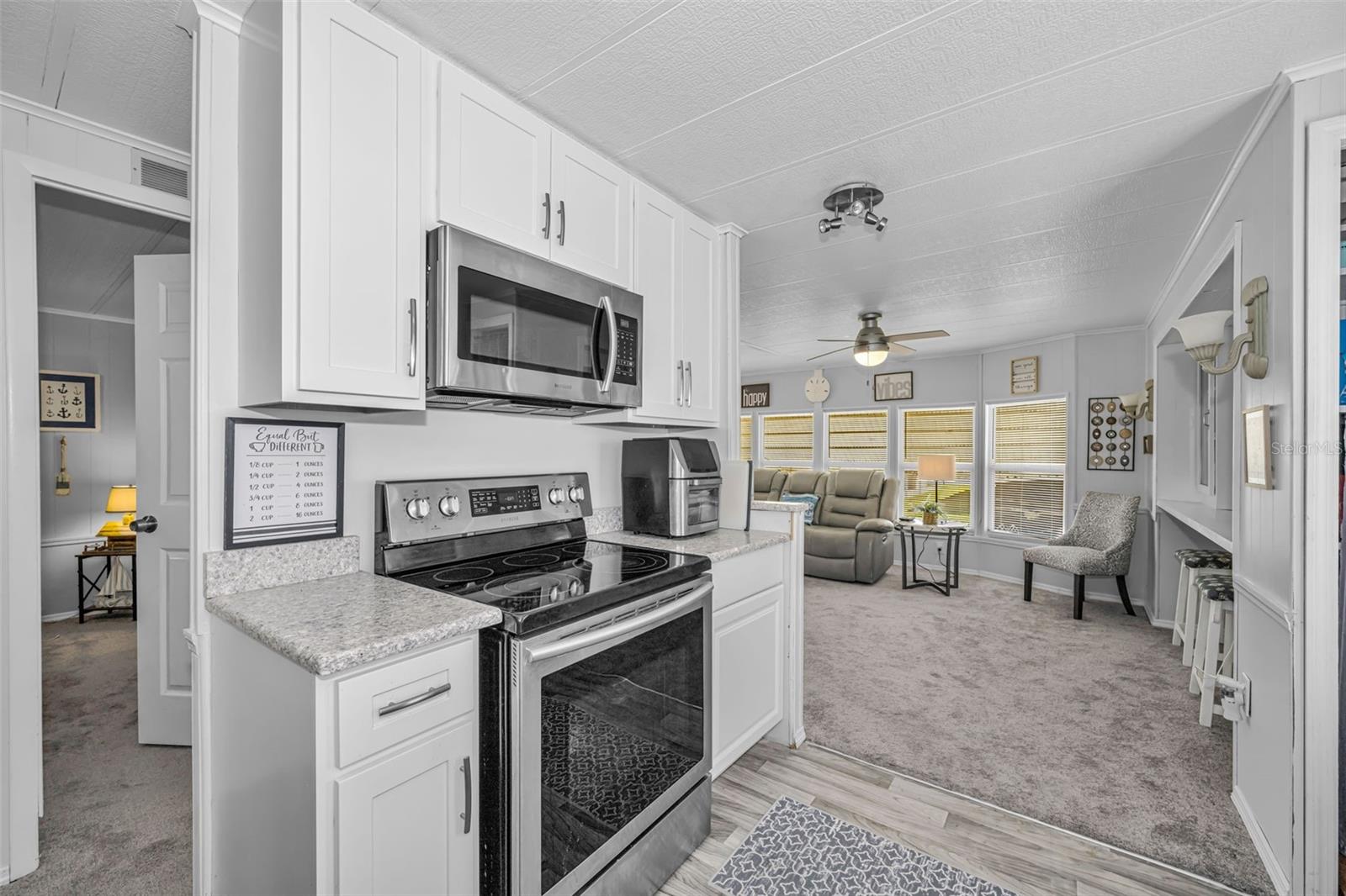 Image 20 of 62 For 4454 Tucker Square