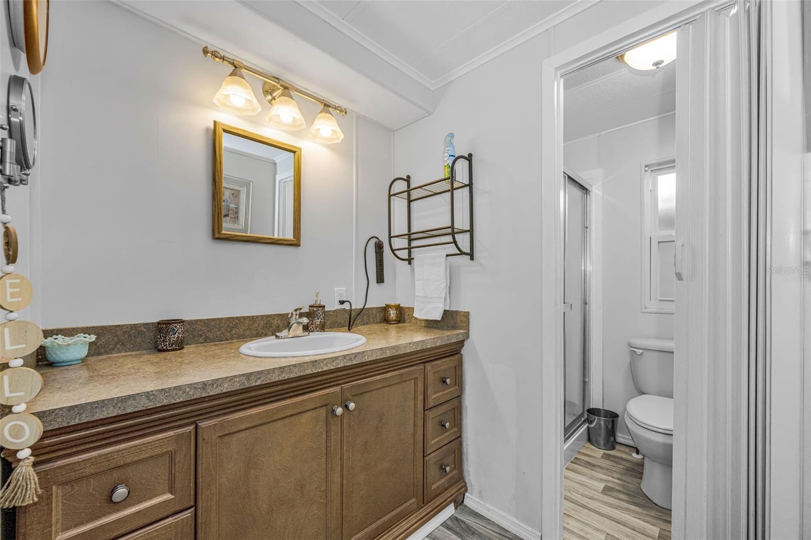 Image 25 of 62 For 4454 Tucker Square