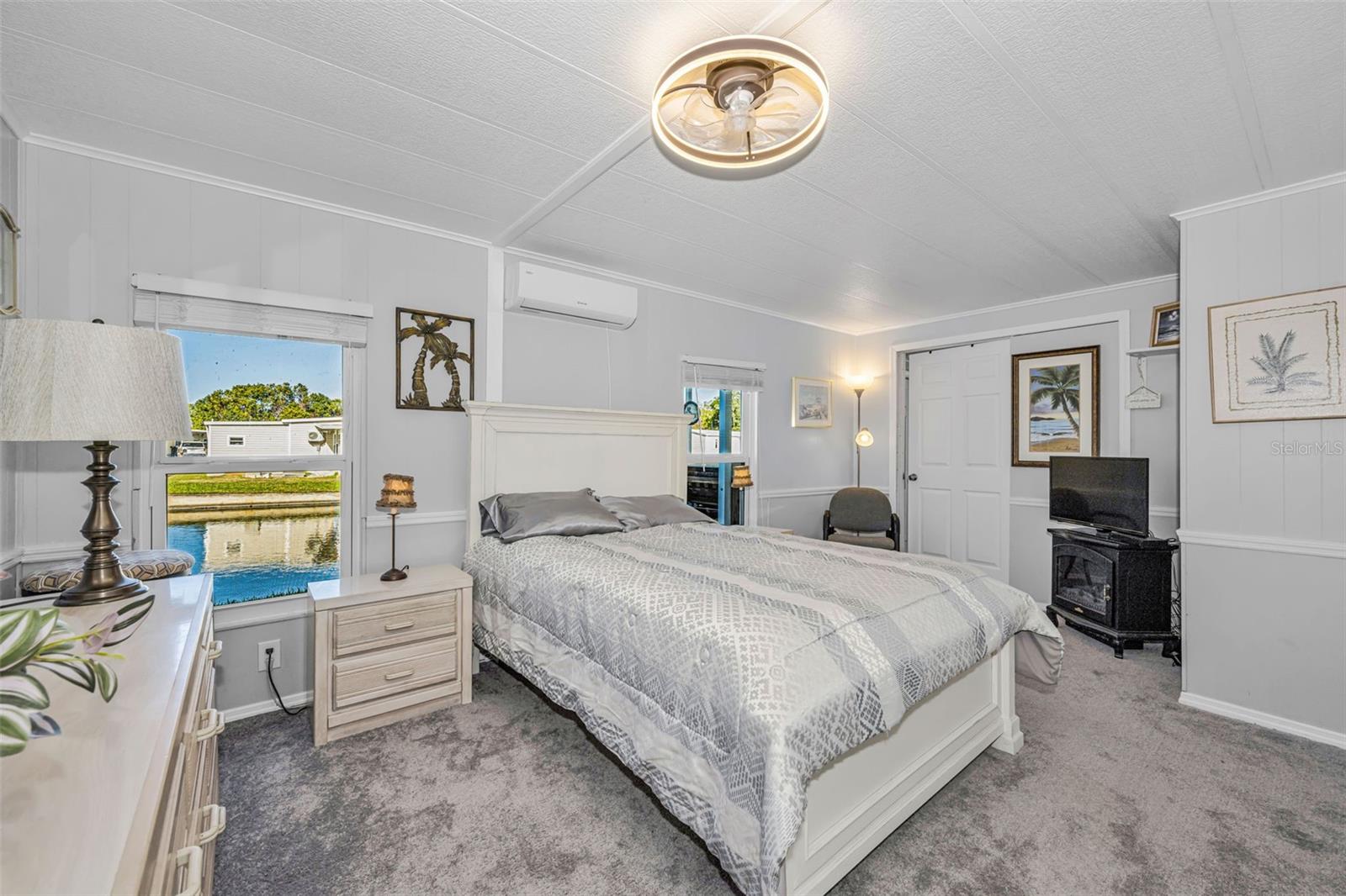 Image 3 of 62 For 4454 Tucker Square