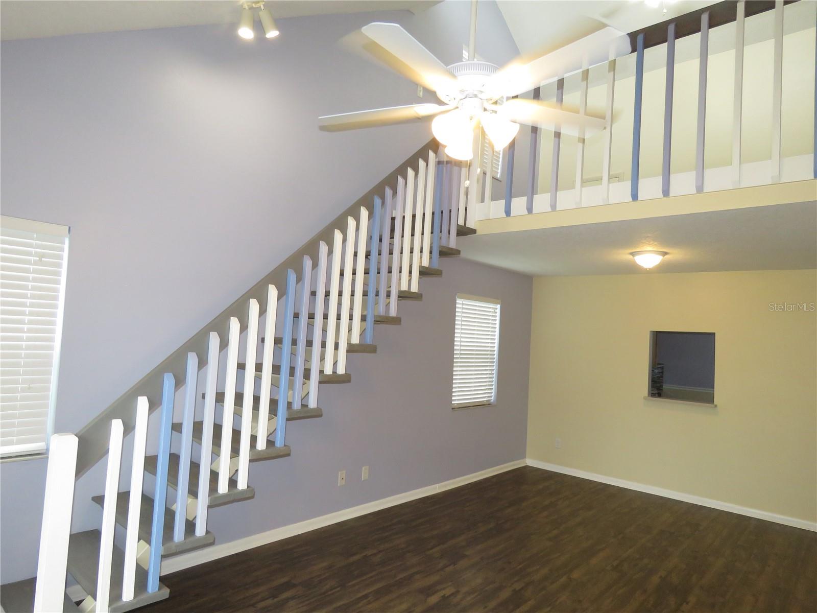 Image 10 of 67 For 418 Narvaezi Street