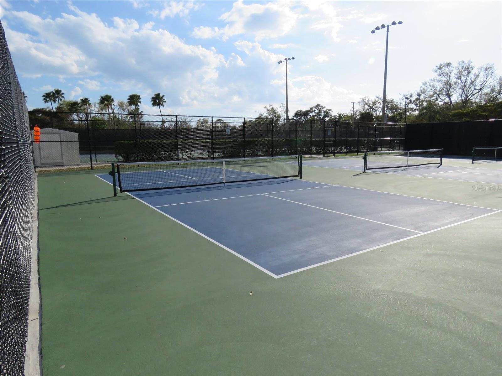 Image 65 of 67 For 418 Narvaezi Street