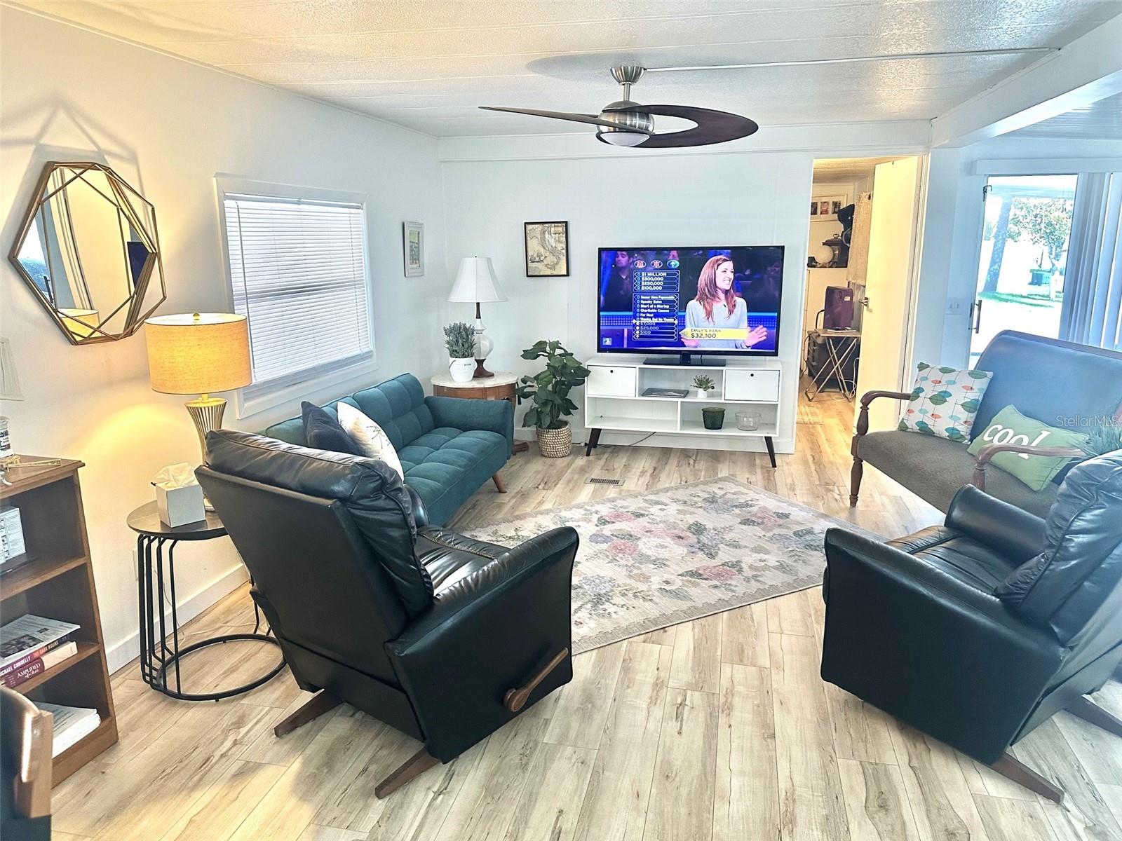 Image 6 of 14 For 9790 66th Street N 144