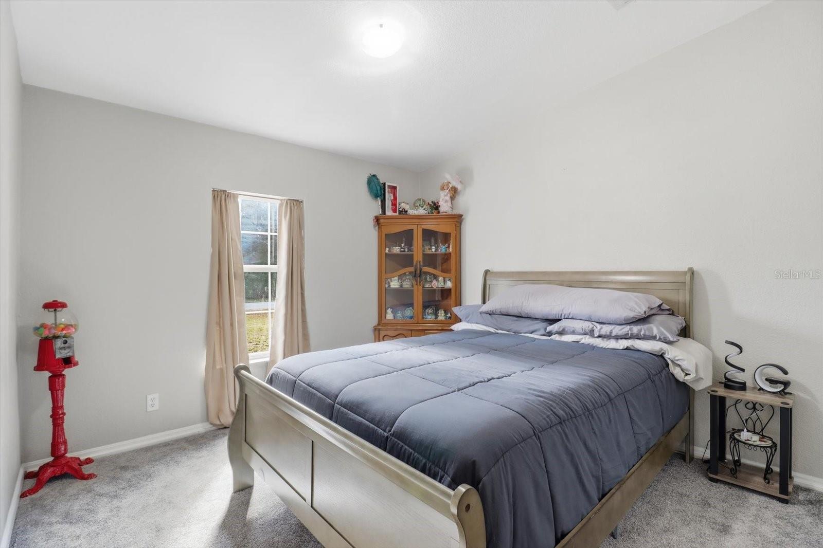 Image 22 of 31 For 8370 Firefly Terrace