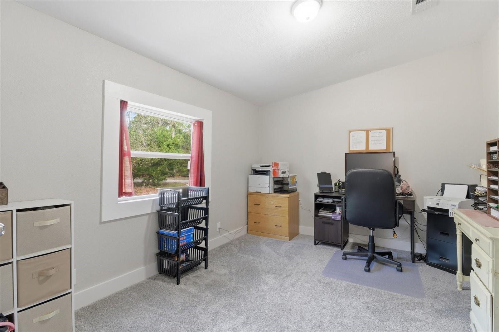 Image 26 of 31 For 8370 Firefly Terrace