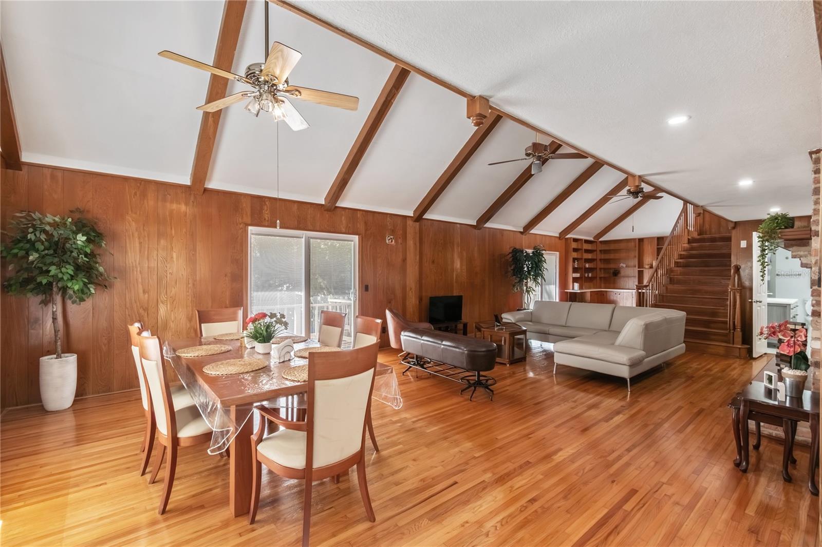 Image 11 of 57 For 510 19th Street