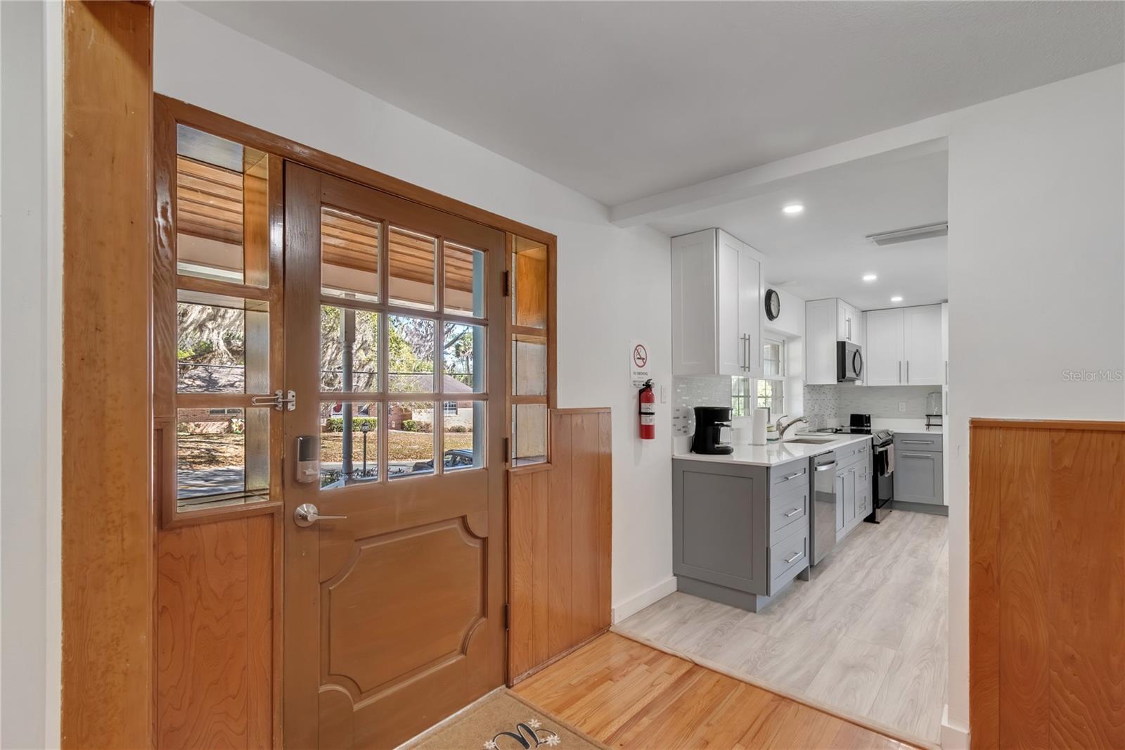 Image 3 of 57 For 510 19th Street