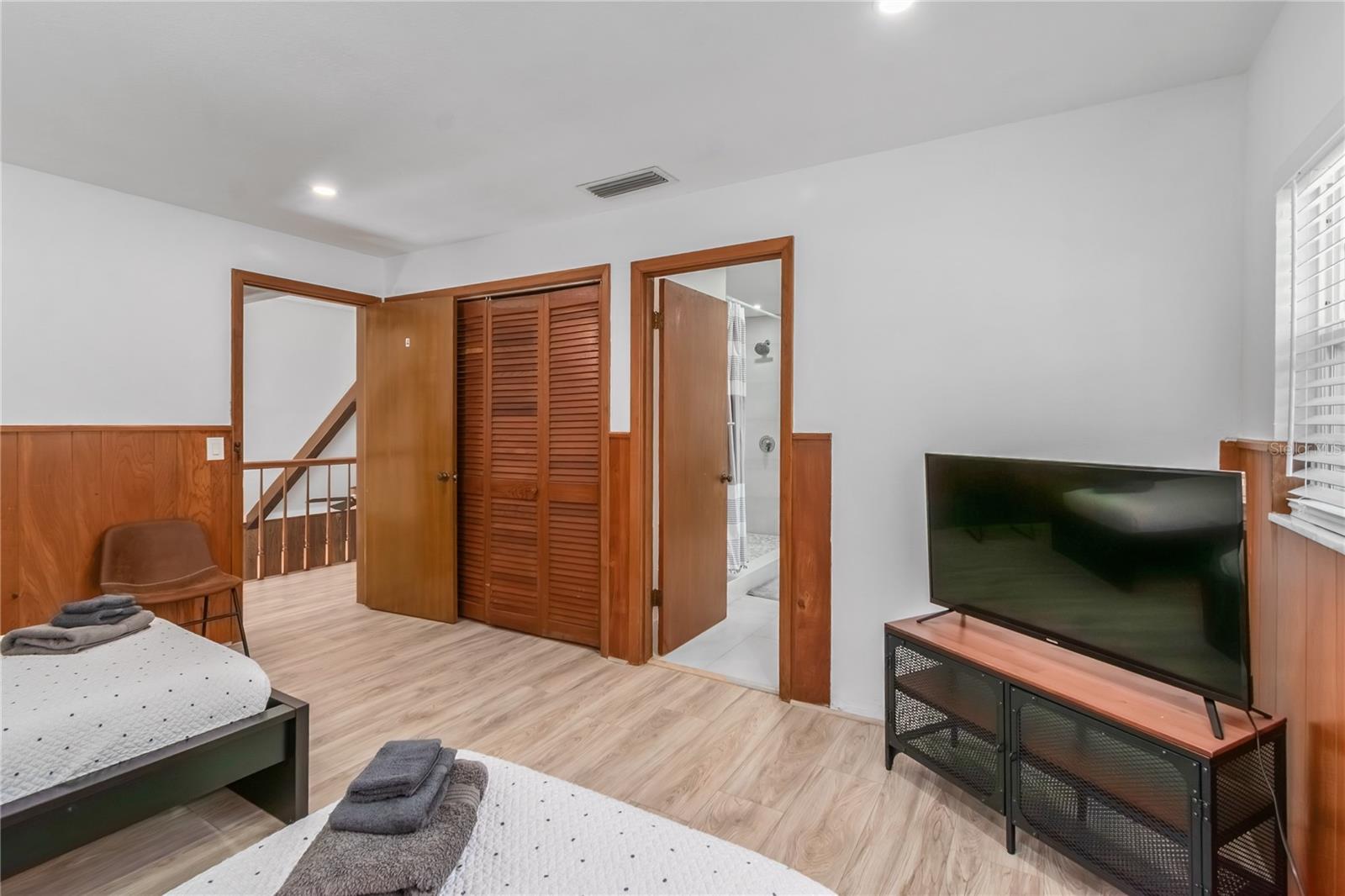 Image 31 of 57 For 510 19th Street