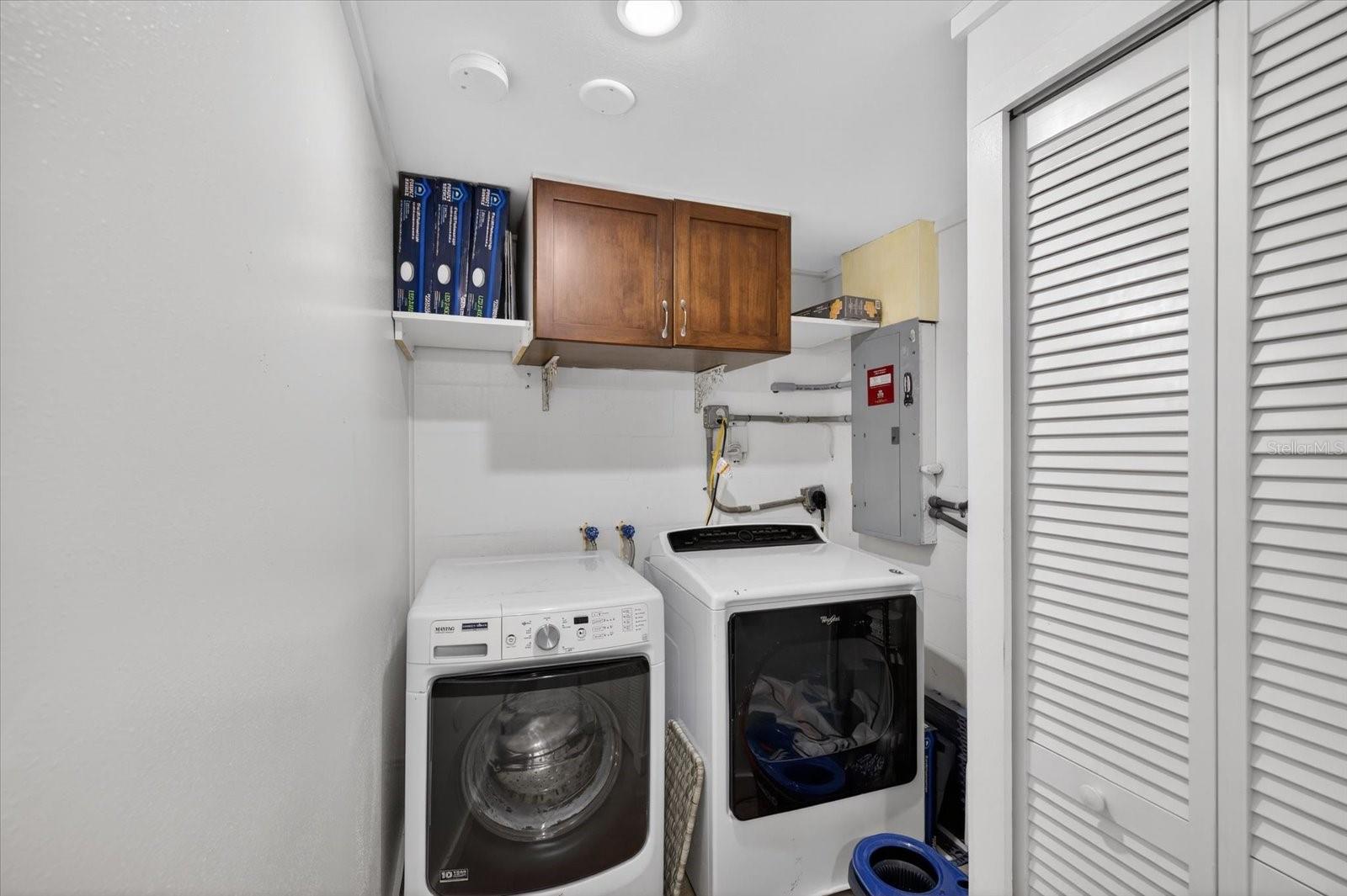 Image 27 of 54 For 19514 Dale Mabry Highway