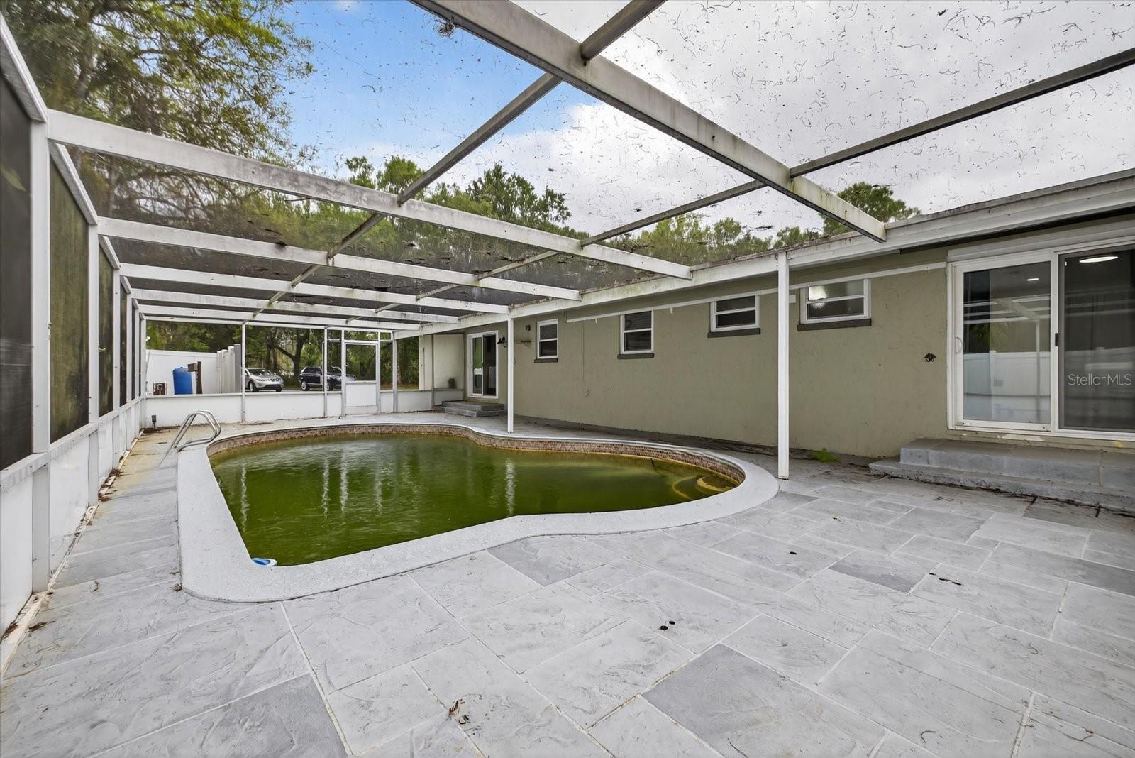 Image 28 of 54 For 19514 Dale Mabry Highway