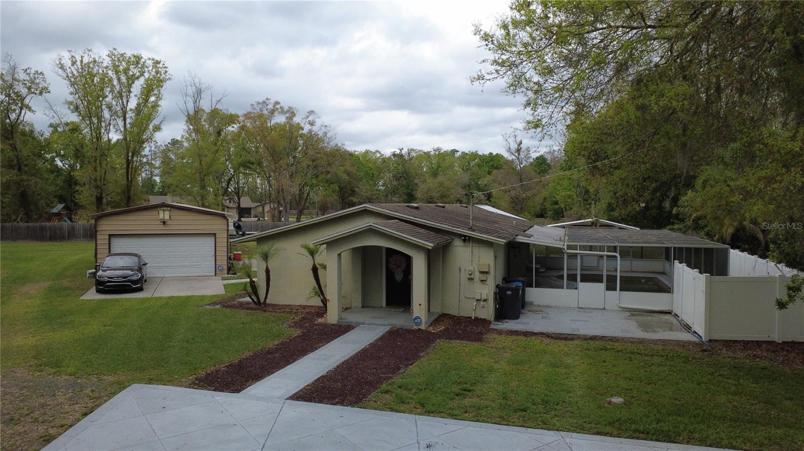 Image 41 of 54 For 19514 Dale Mabry Highway