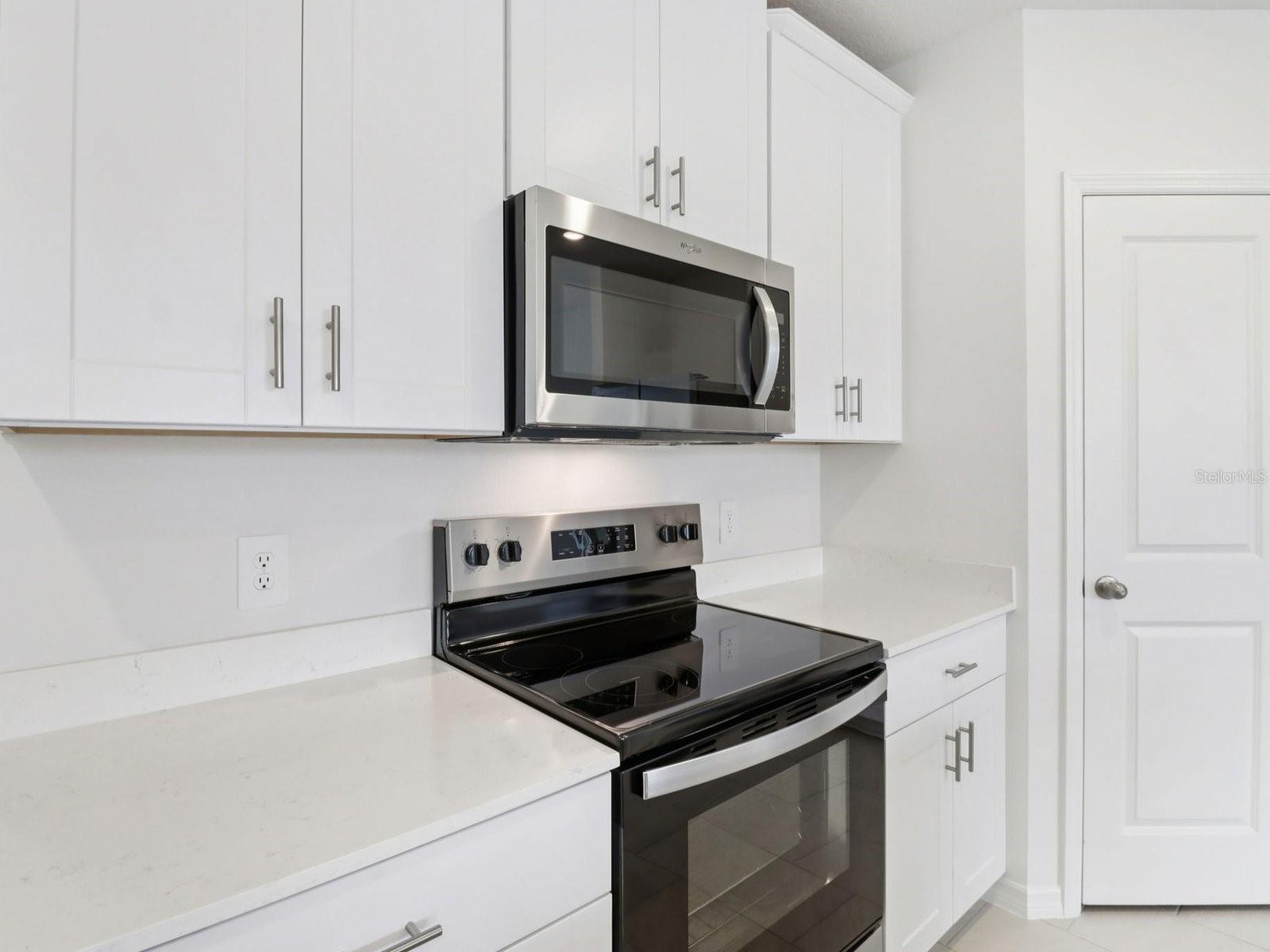 Image 3 of 8 For 694 Muhly Way