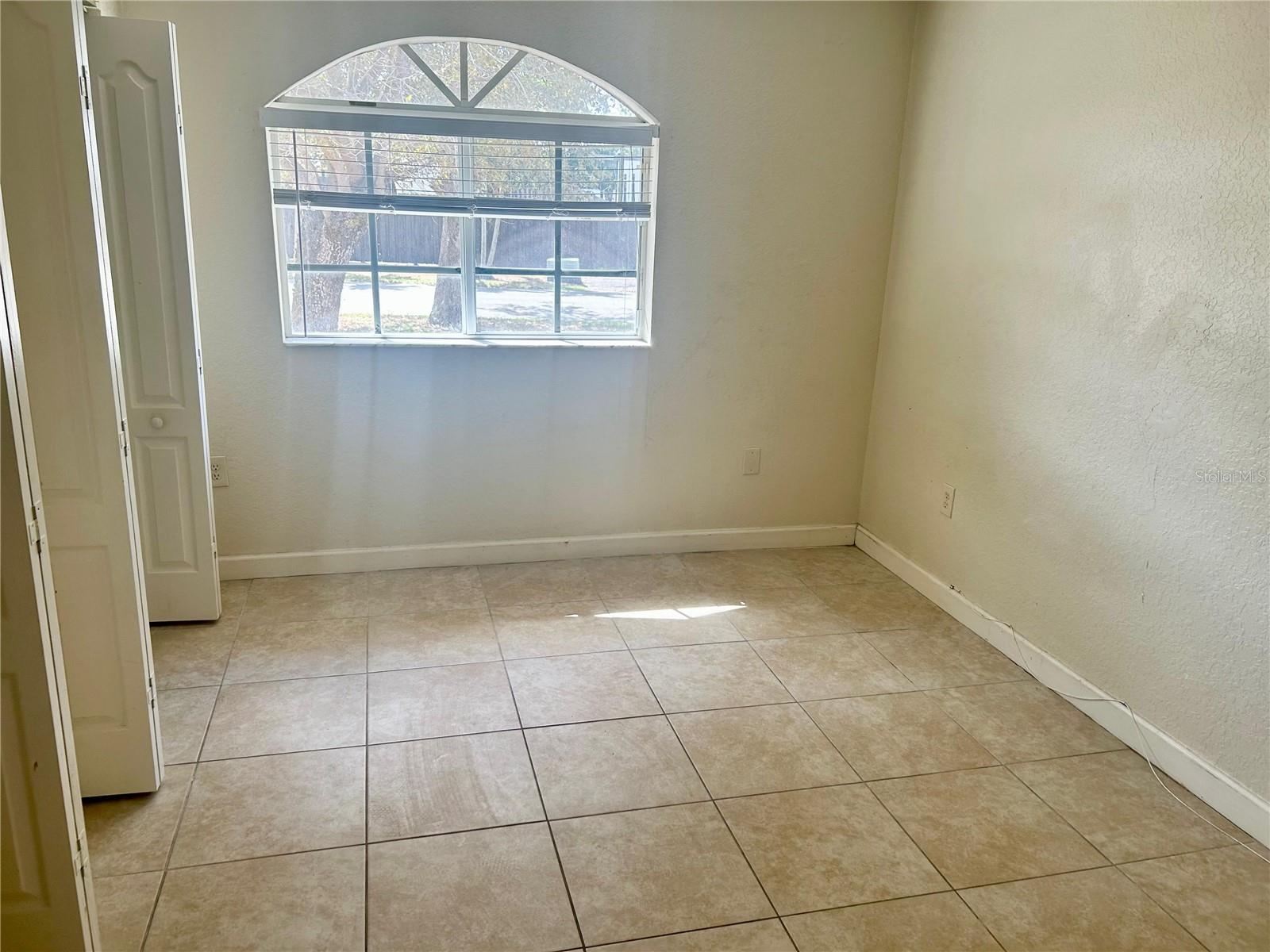 Image 18 of 31 For 14981 180th  