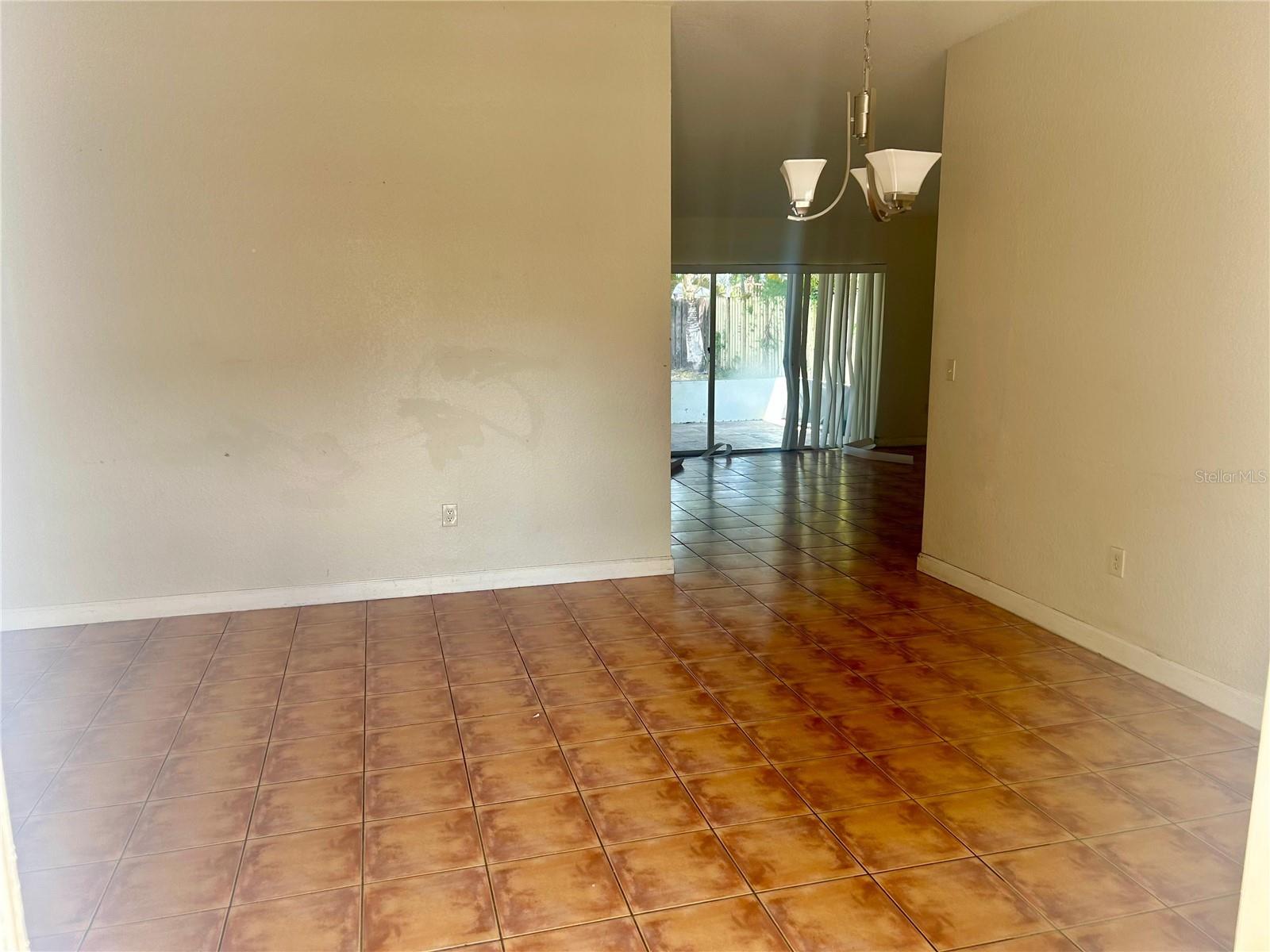 Image 2 of 31 For 14981 180th  