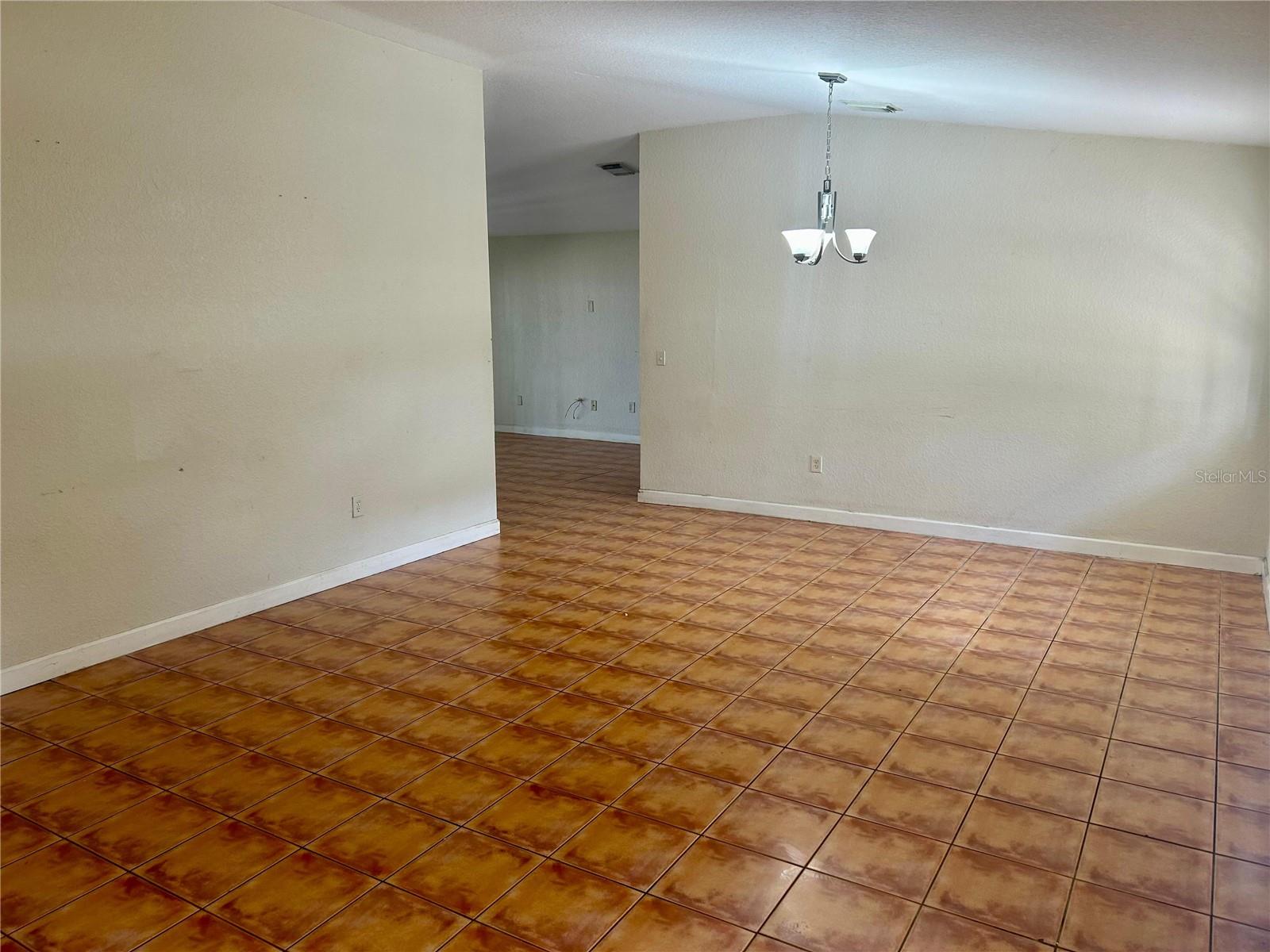 Image 4 of 31 For 14981 180th  