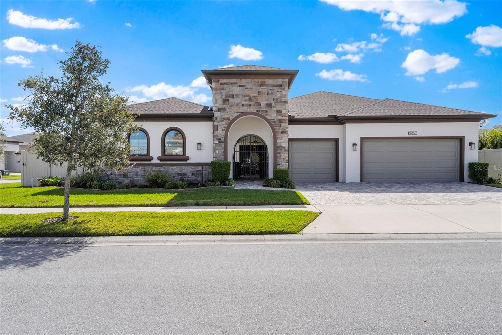 Image 3 of 98 For 31865 Tortuga Shore Loop