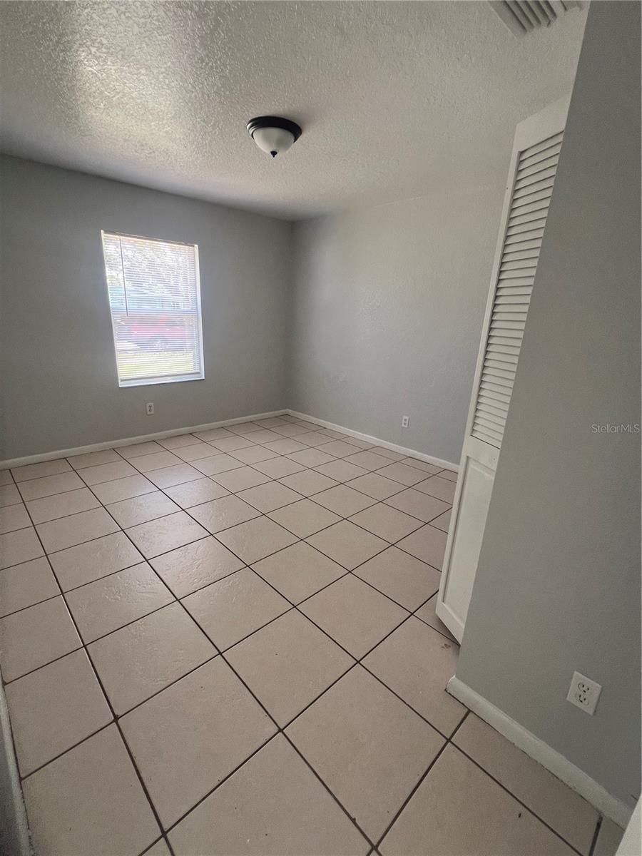 Image 4 of 10 For 2435 20th Street S 1