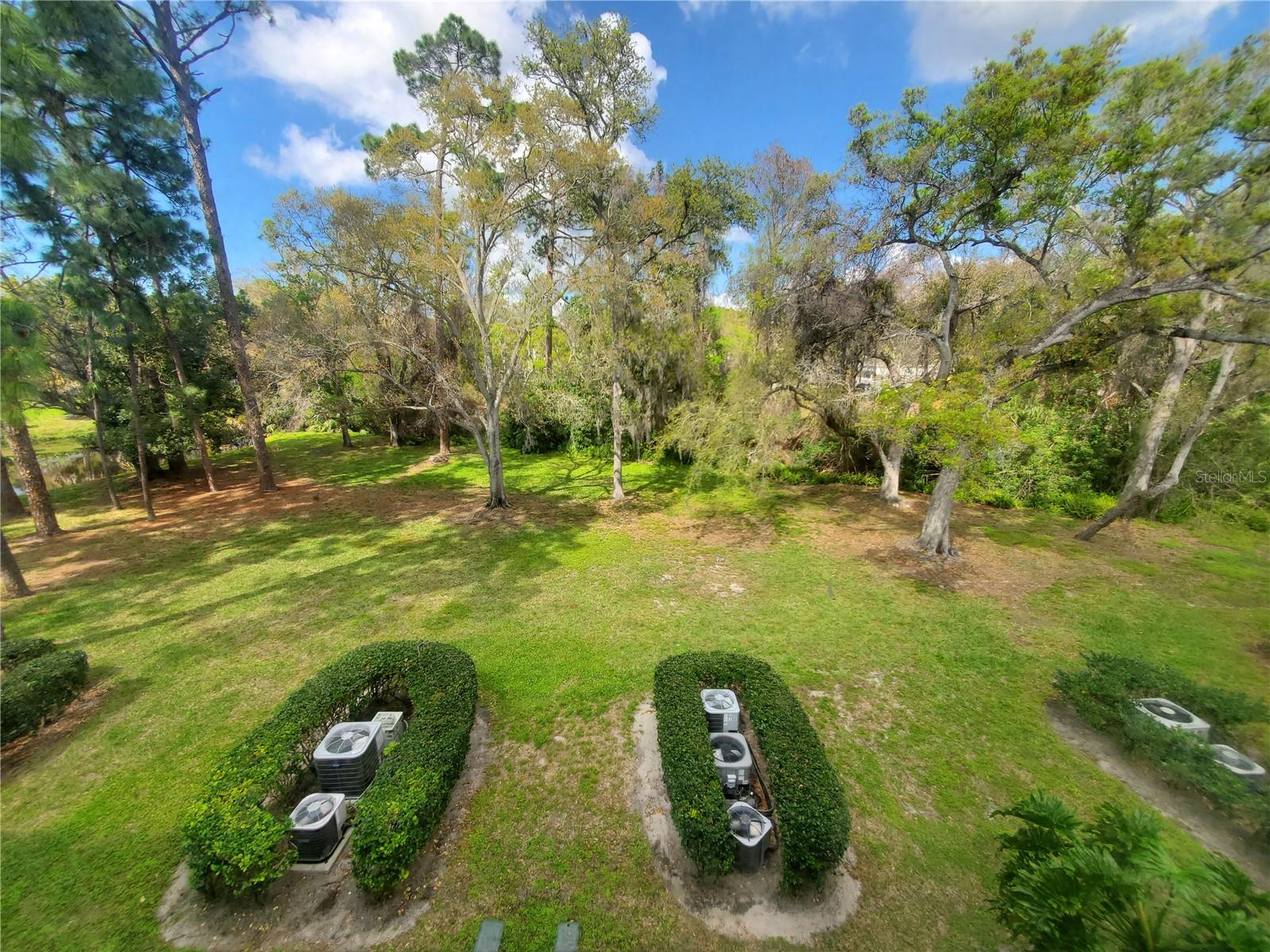 Image 13 of 27 For 3038 Eastland Boulevard F306