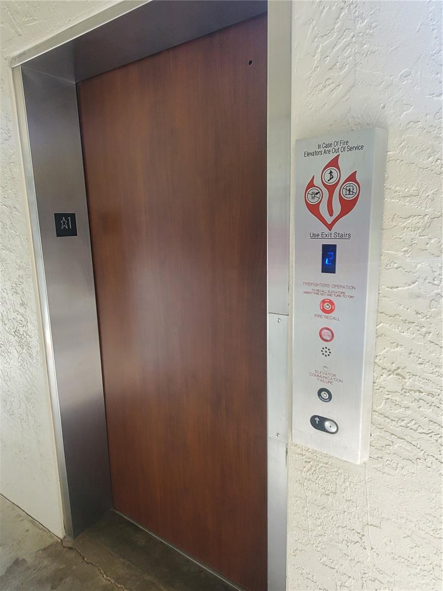 Image 22 of 27 For 3038 Eastland Boulevard F306