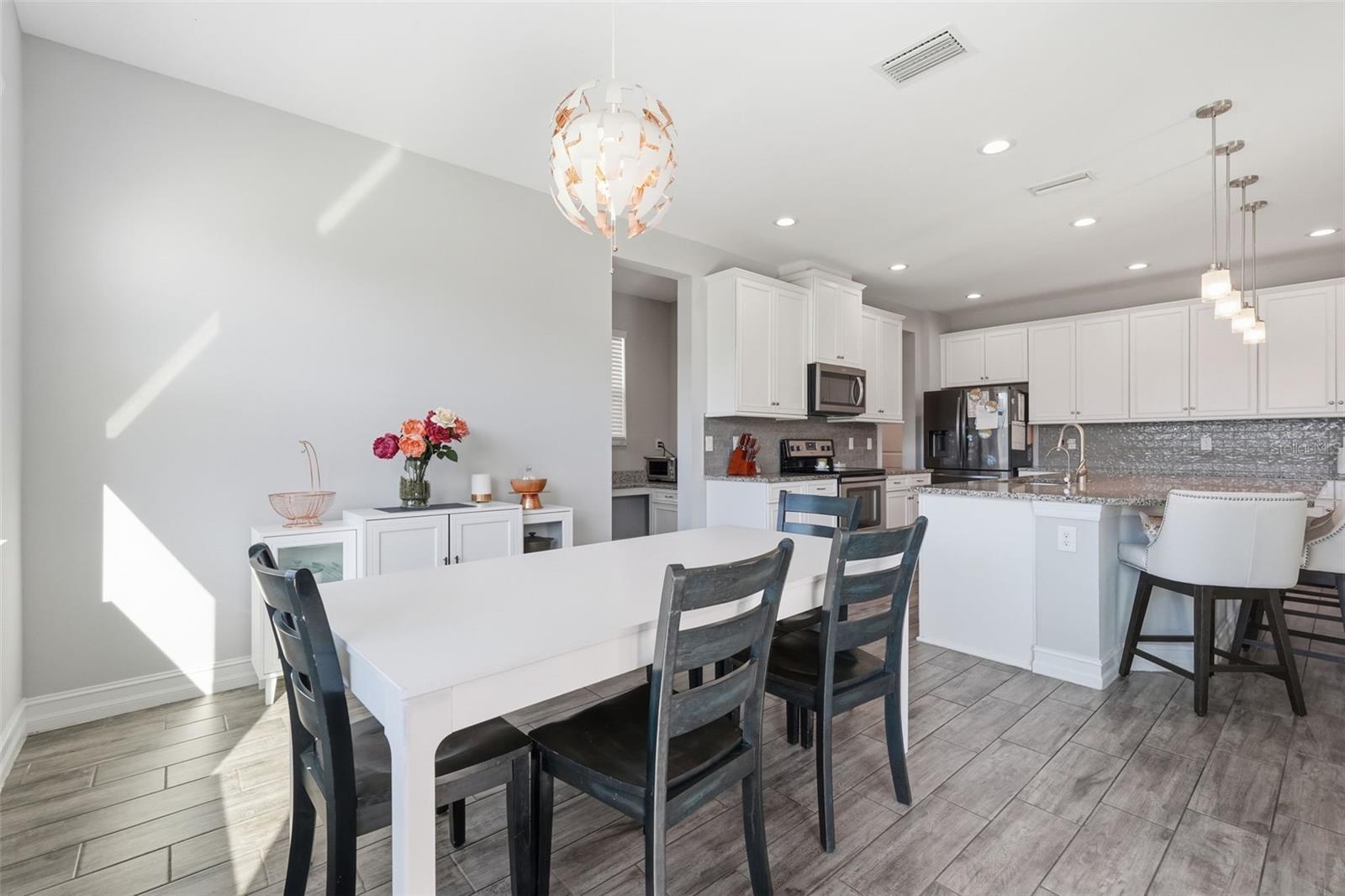 Image 11 of 41 For 12112 Rustic River Way