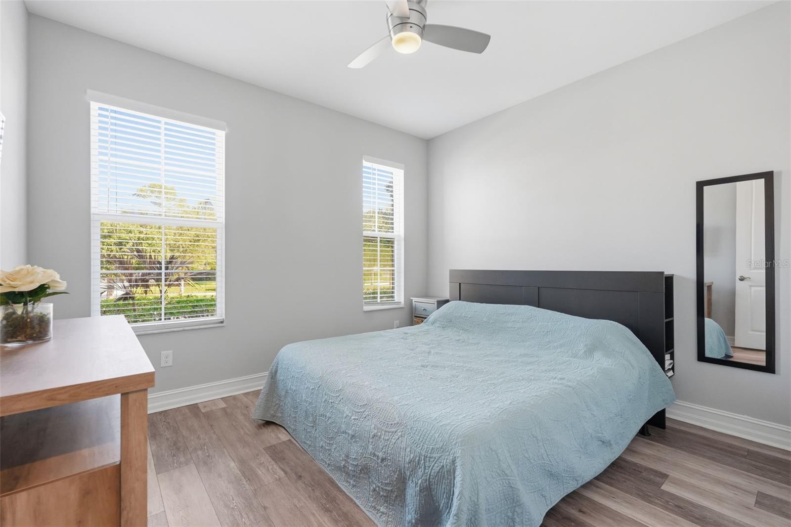 Image 16 of 41 For 12112 Rustic River Way