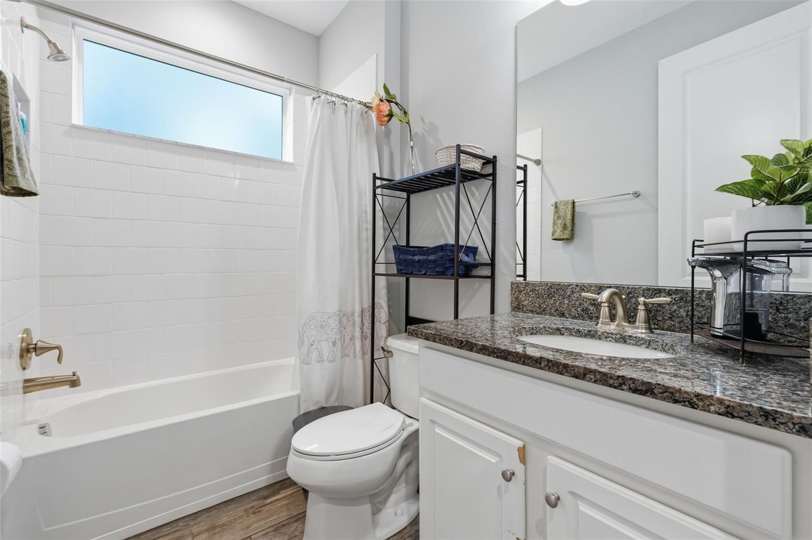 Image 18 of 41 For 12112 Rustic River Way