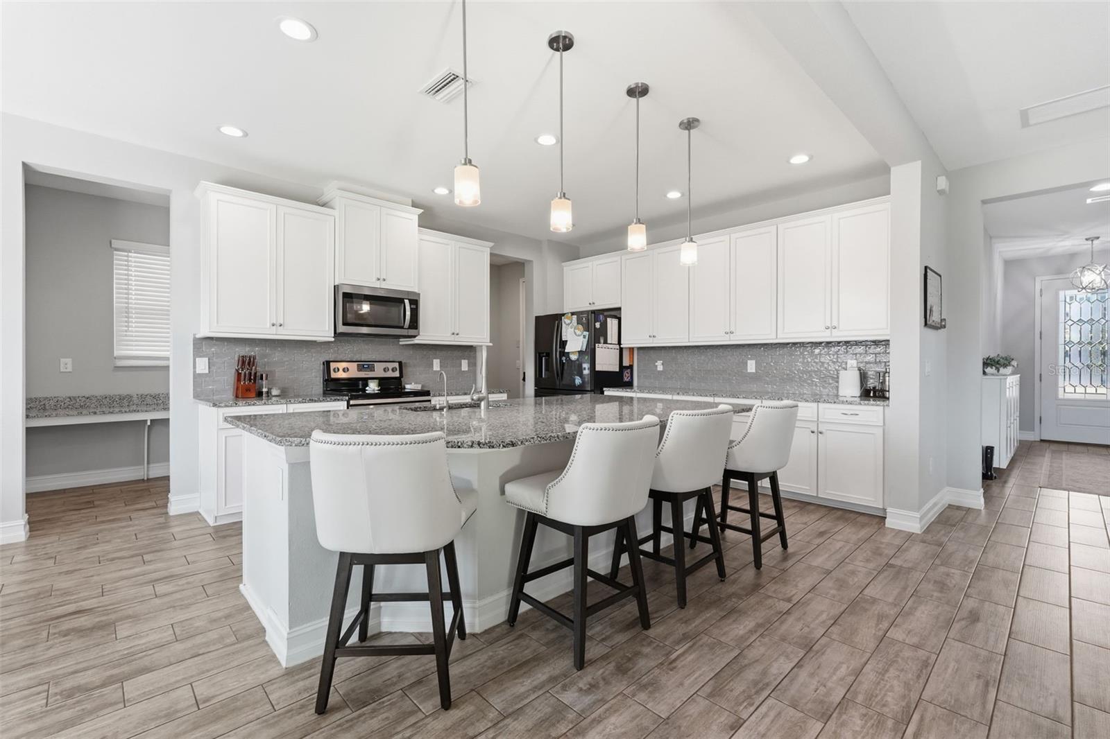 Image 3 of 41 For 12112 Rustic River Way