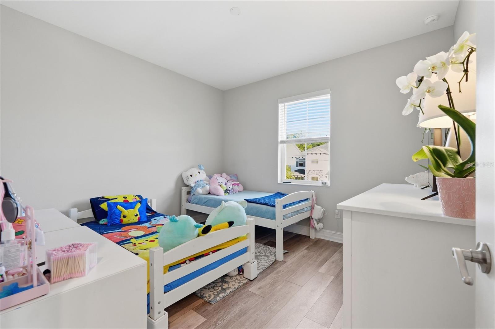 Image 30 of 41 For 12112 Rustic River Way