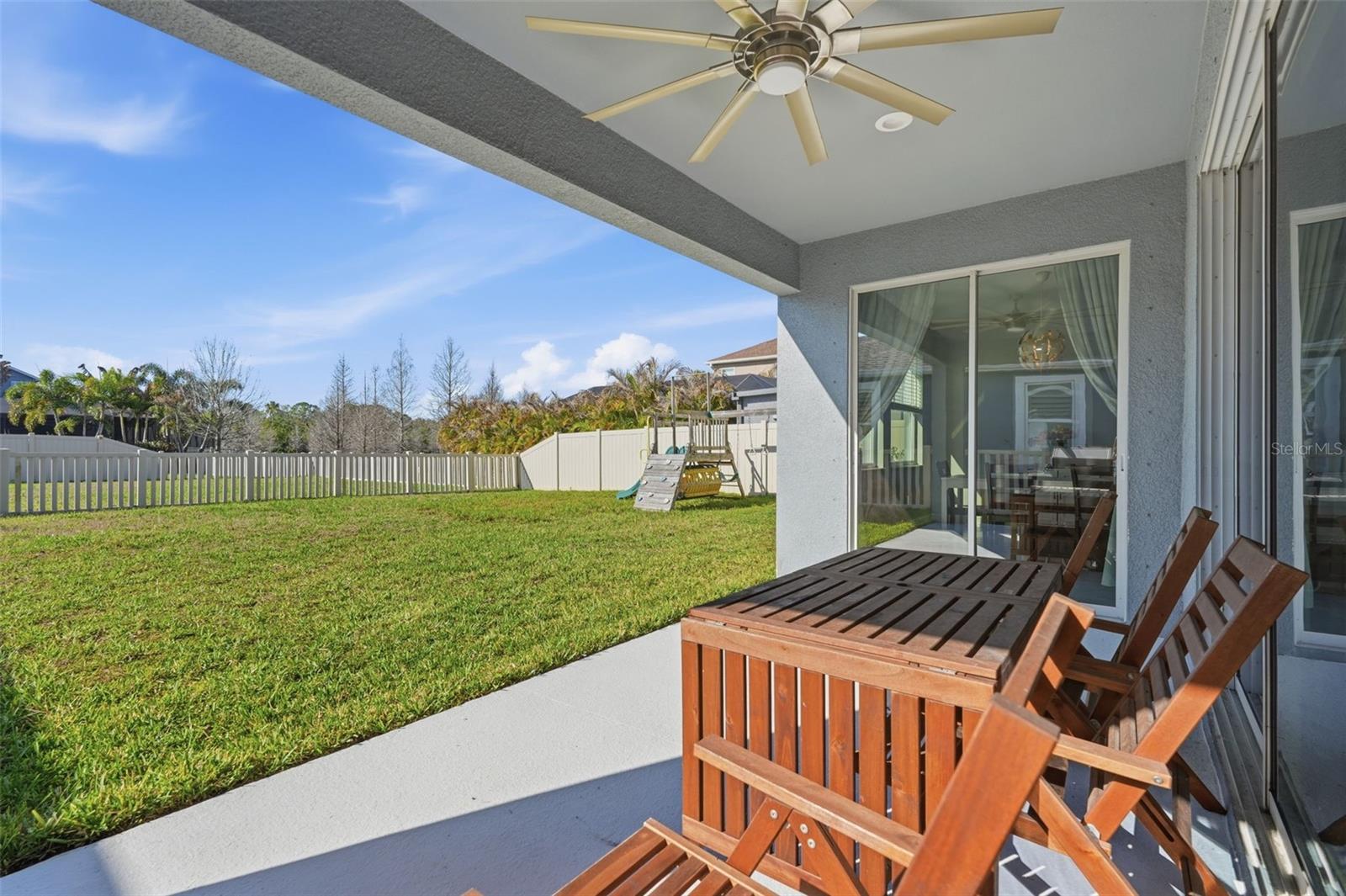 Image 33 of 41 For 12112 Rustic River Way