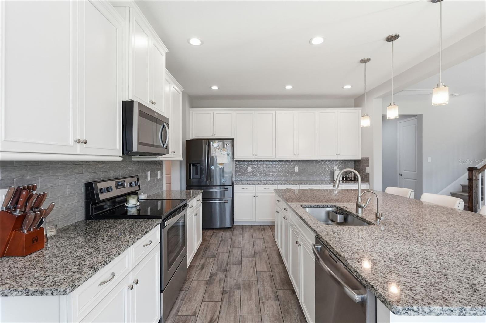 Image 5 of 41 For 12112 Rustic River Way