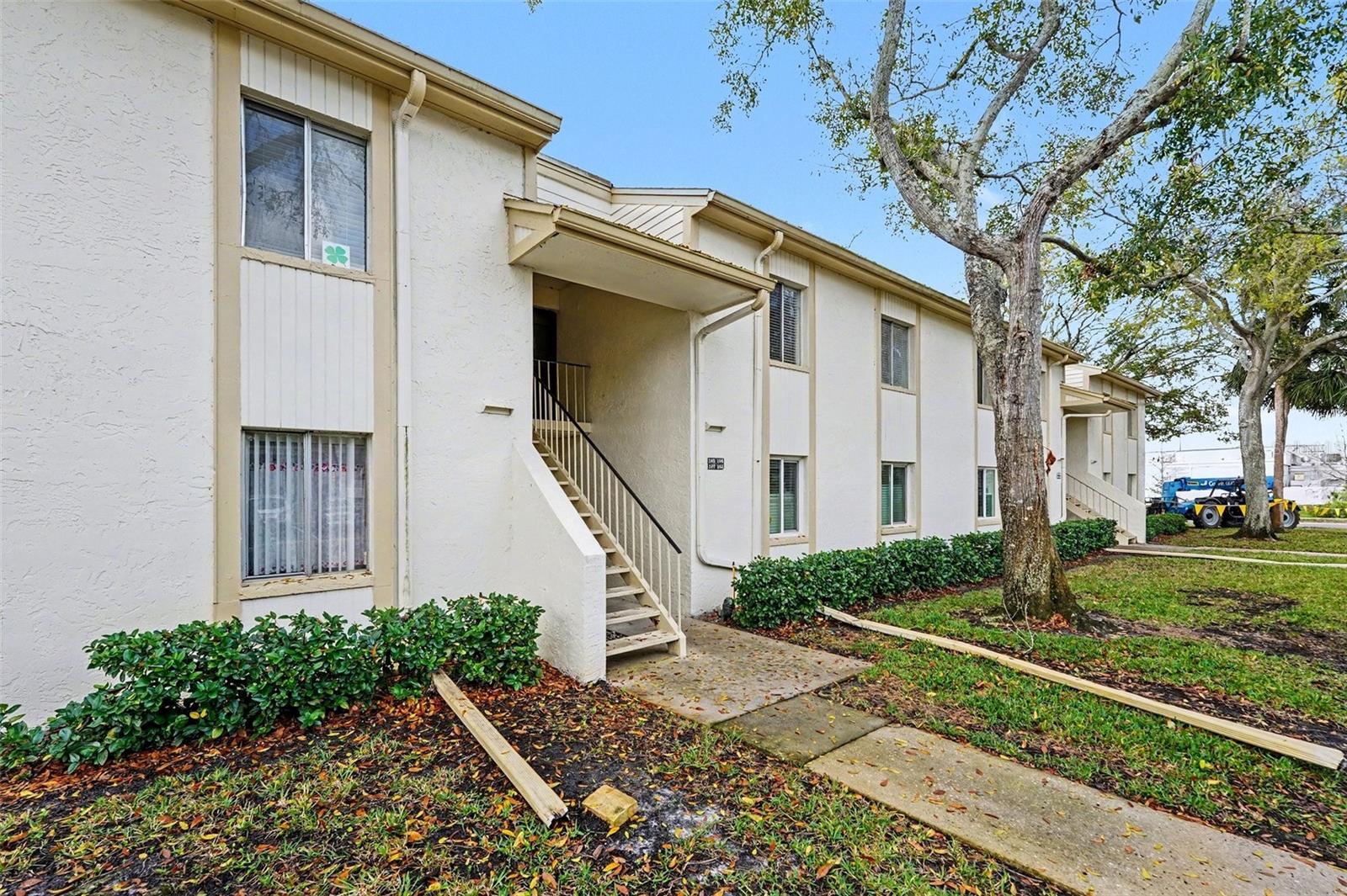 Image 2 of 38 For 106 Pine Court 346