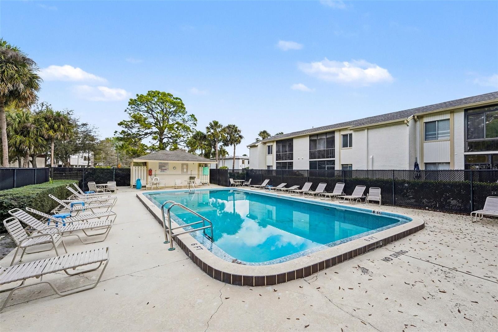 Image 34 of 38 For 106 Pine Court 346