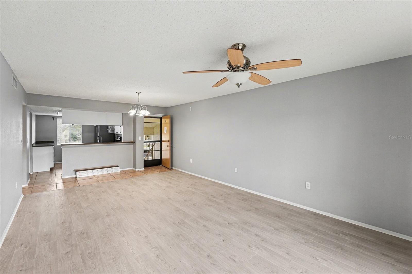 Image 6 of 38 For 106 Pine Court 346