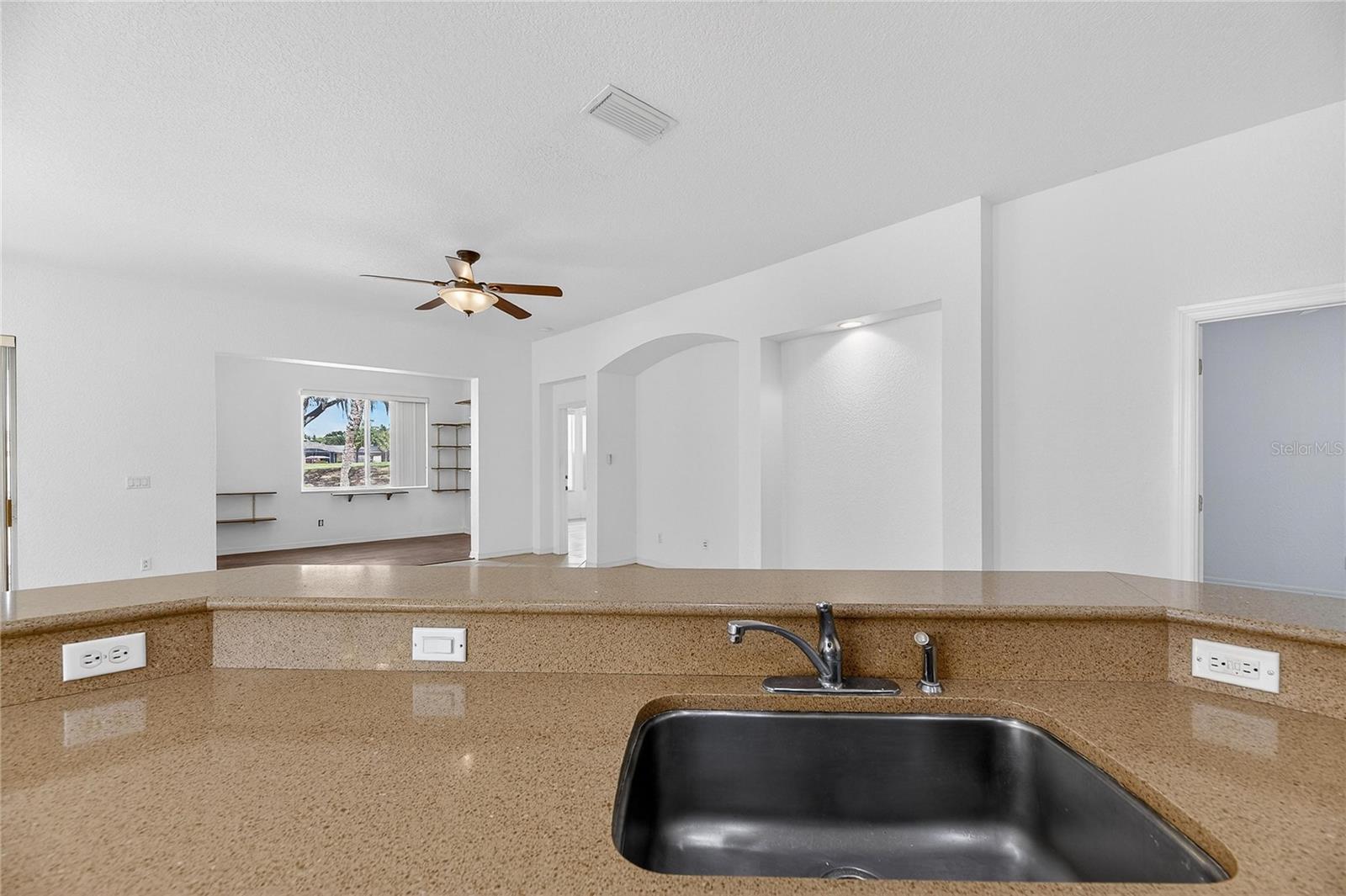 Image 12 of 67 For 1013 Emerald Dunes Drive