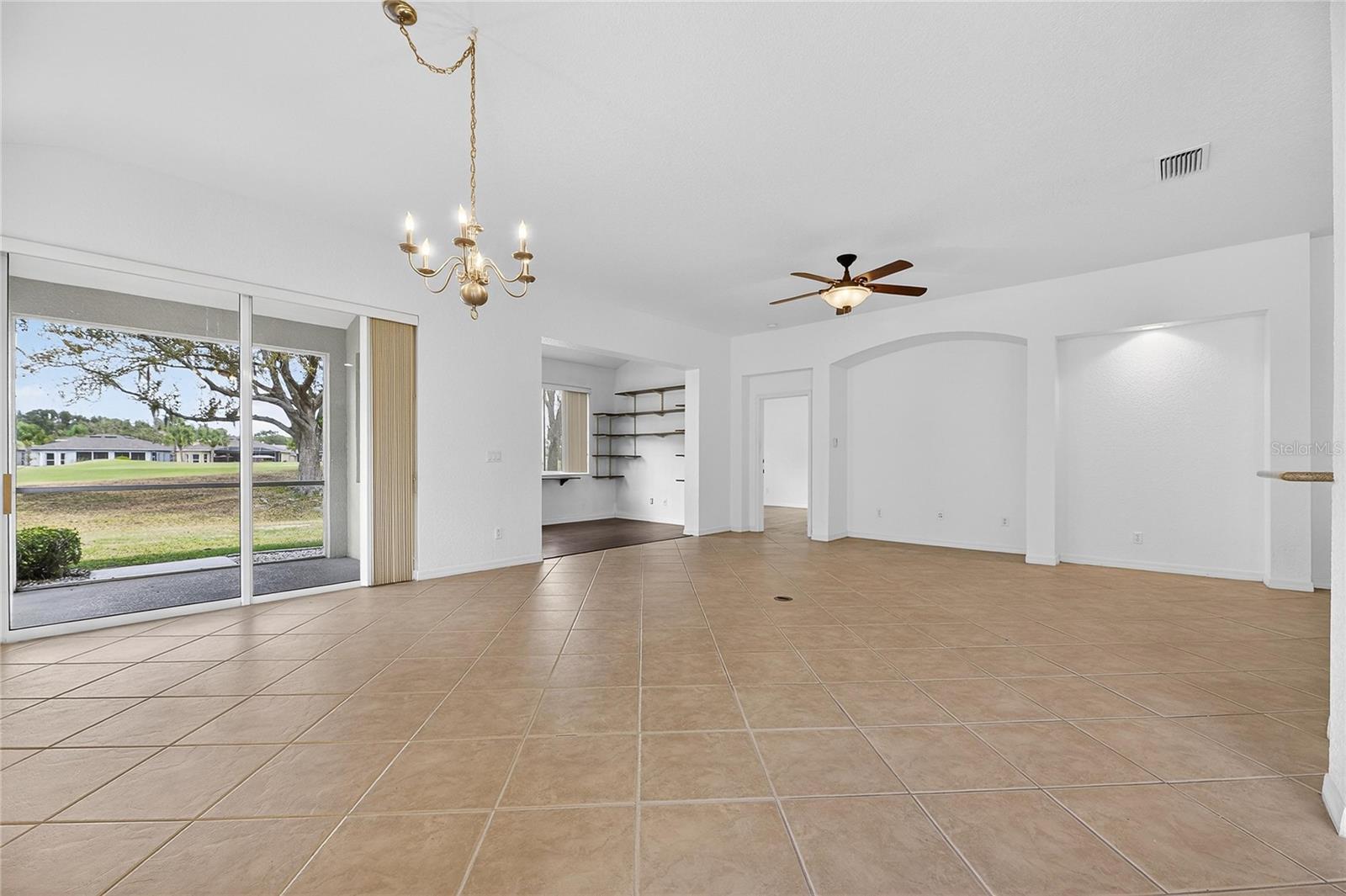 Image 31 of 67 For 1013 Emerald Dunes Drive