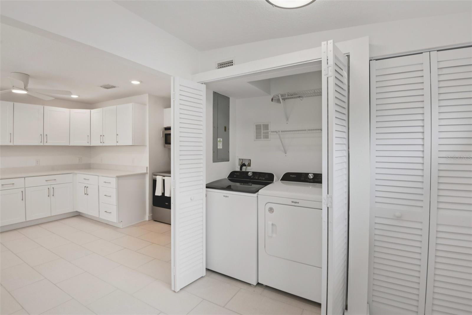 Image 17 of 34 For 159 81st Avenue N