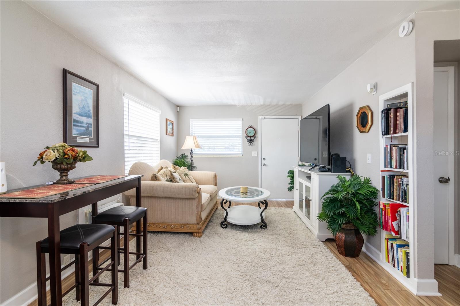 Image 9 of 13 For 5434 9th Avenue N