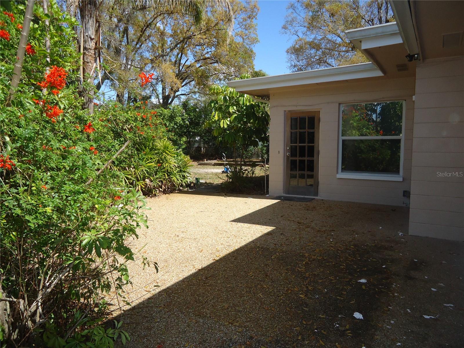 Image 14 of 15 For 5463 4th Avenue N