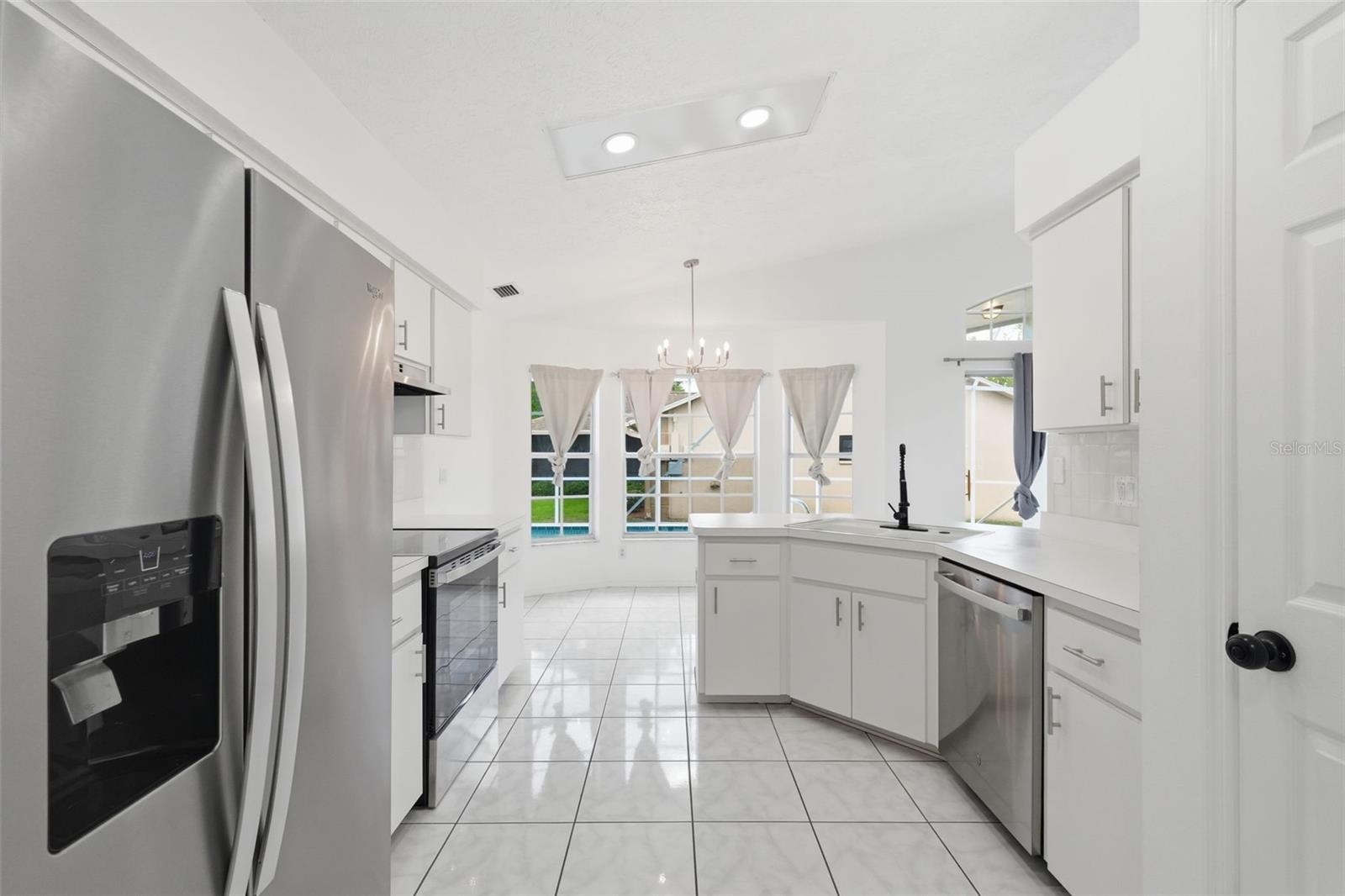 Image 10 of 36 For 10542 Bucks Run