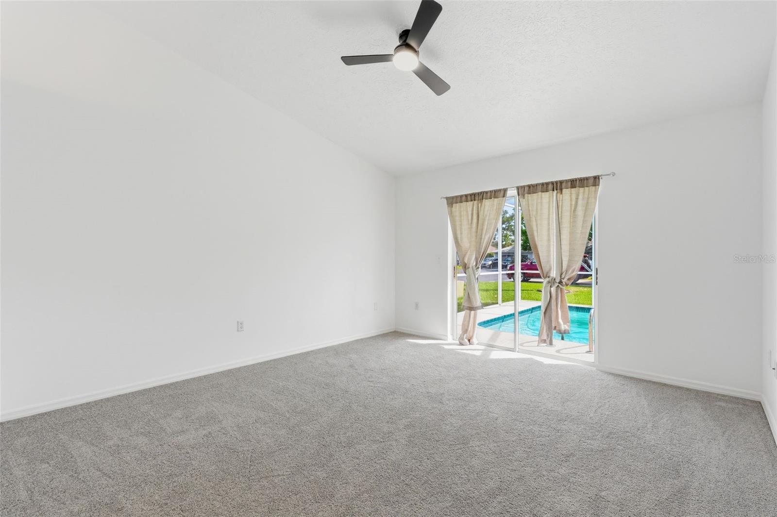 Image 14 of 36 For 10542 Bucks Run