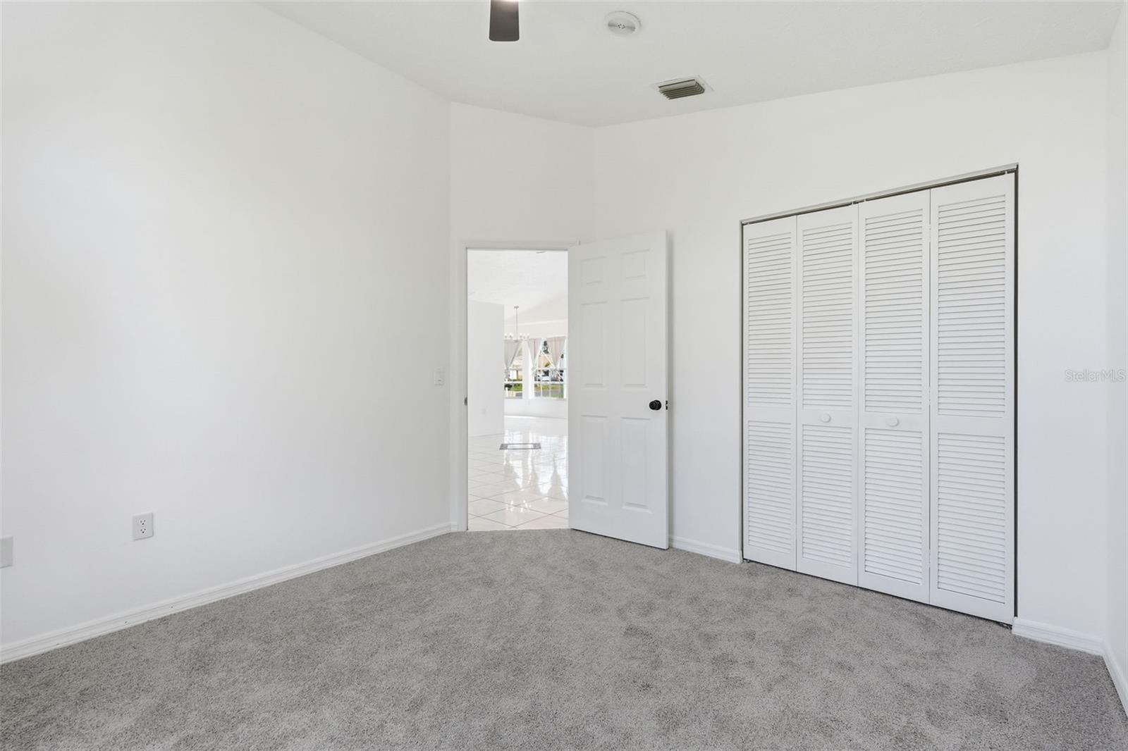 Image 21 of 36 For 10542 Bucks Run