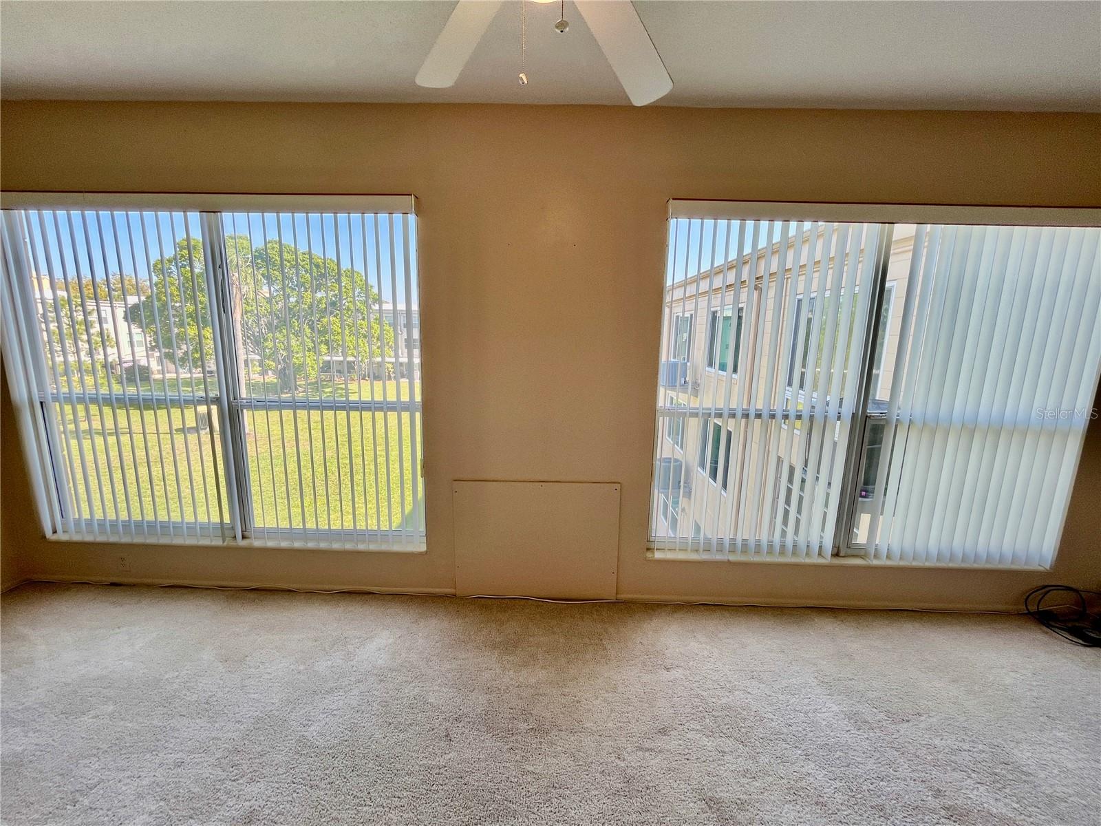 Image 15 of 45 For 2041 Australia Way W 49