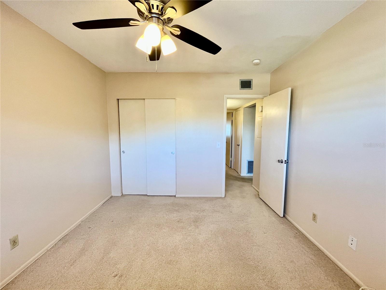 Image 21 of 45 For 2041 Australia Way W 49